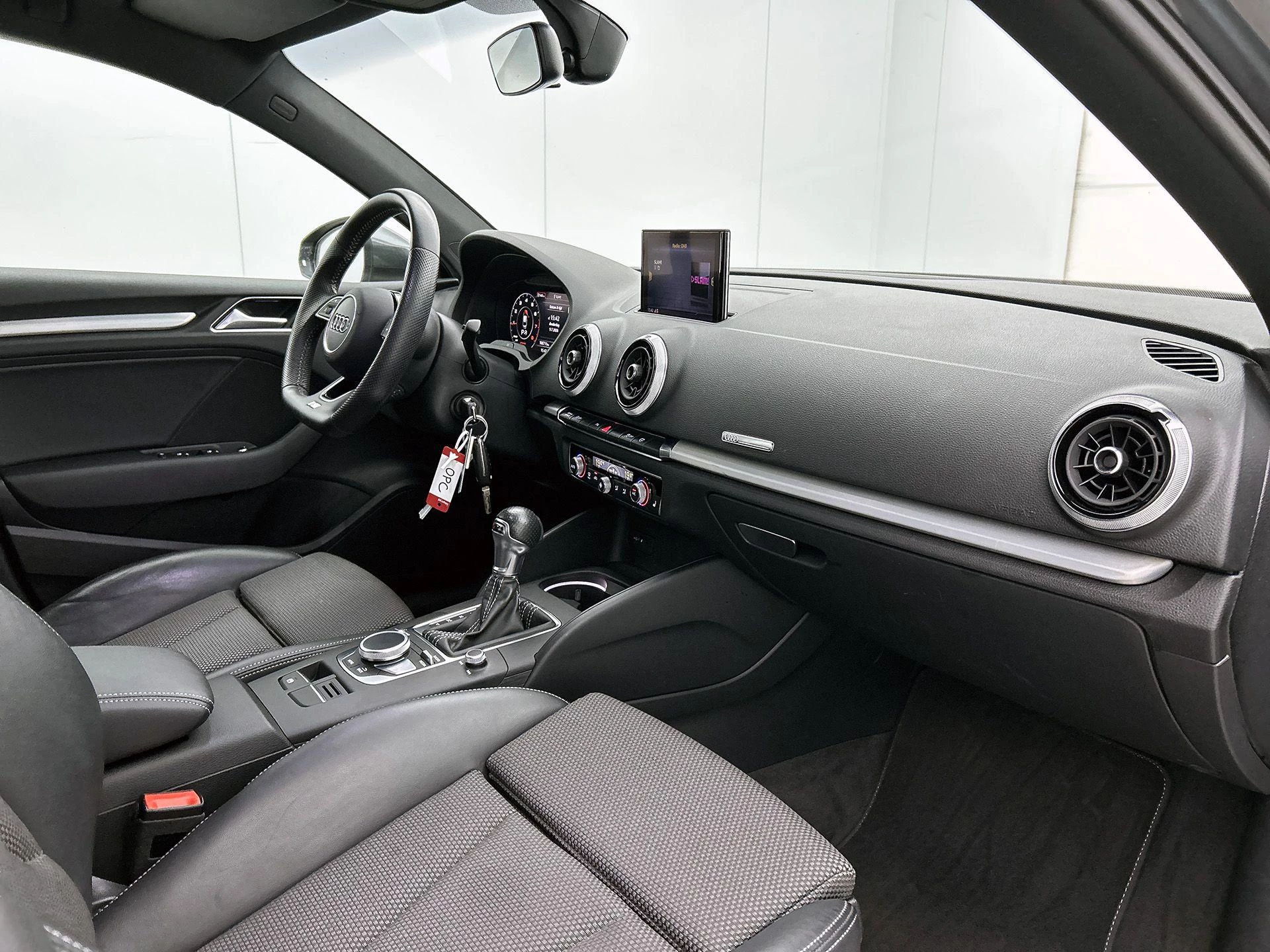 Audi A3 Limousine 35 TFSI CoD Advance Sport