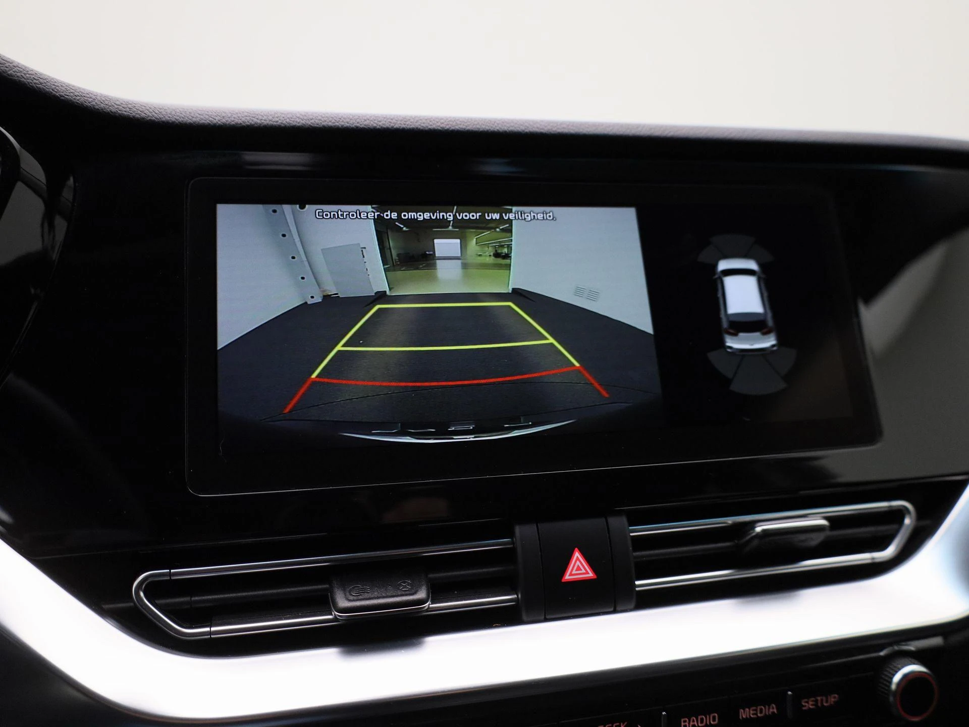 Kia-Niro-image-30