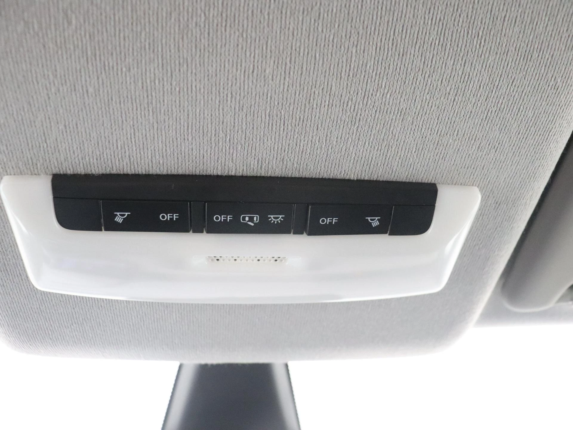 Nissan-Micra-image-18