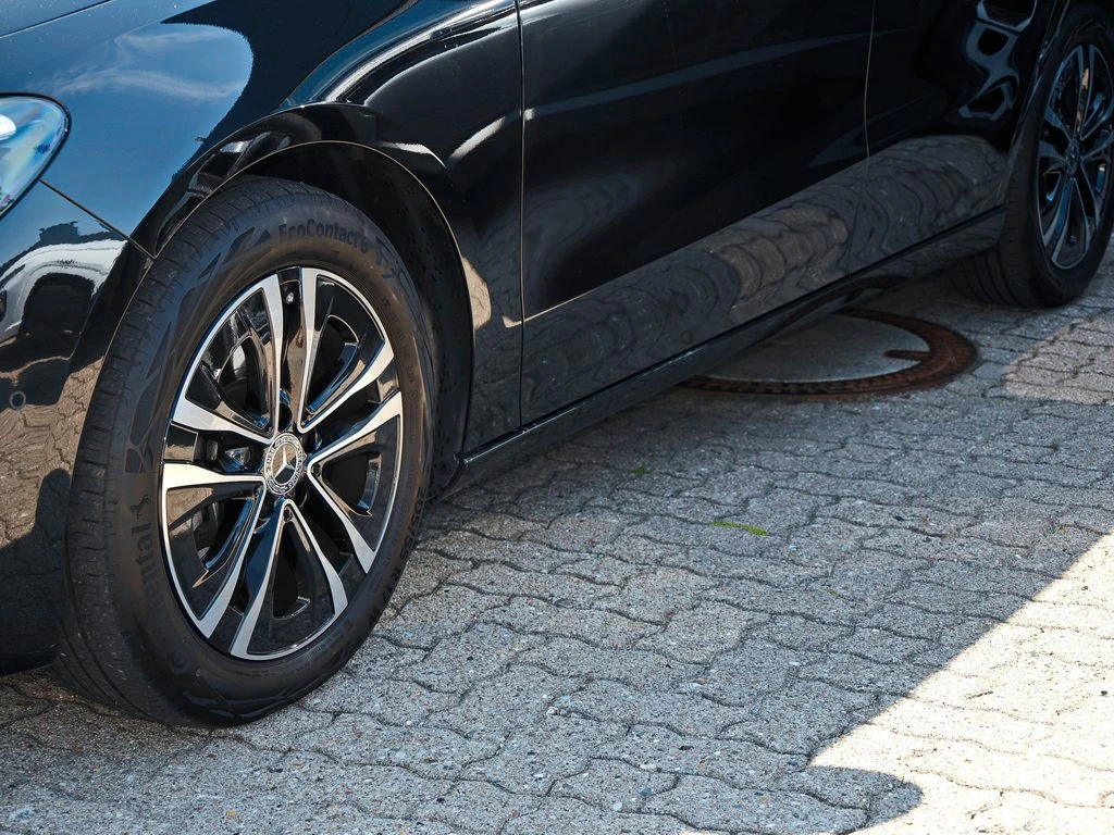 Mercedes-Benz-B-Klasse 180 d-image-5