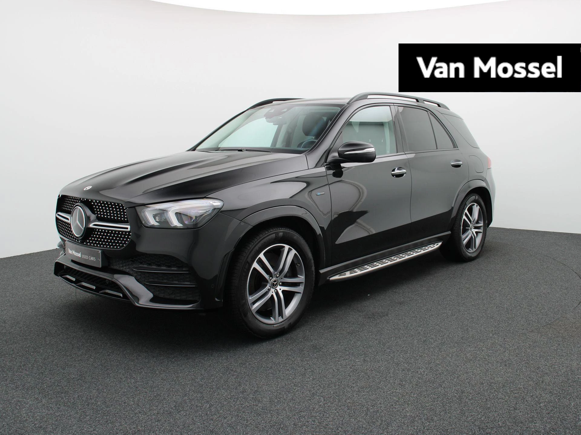 Mercedes-Benz-GLE-image-0