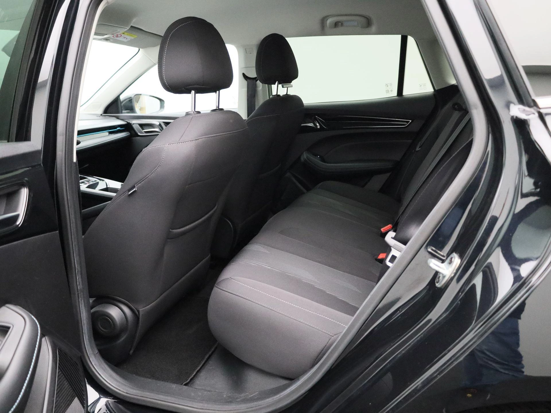 MG MG5 Electric Standard Range Luxury 50 kWh