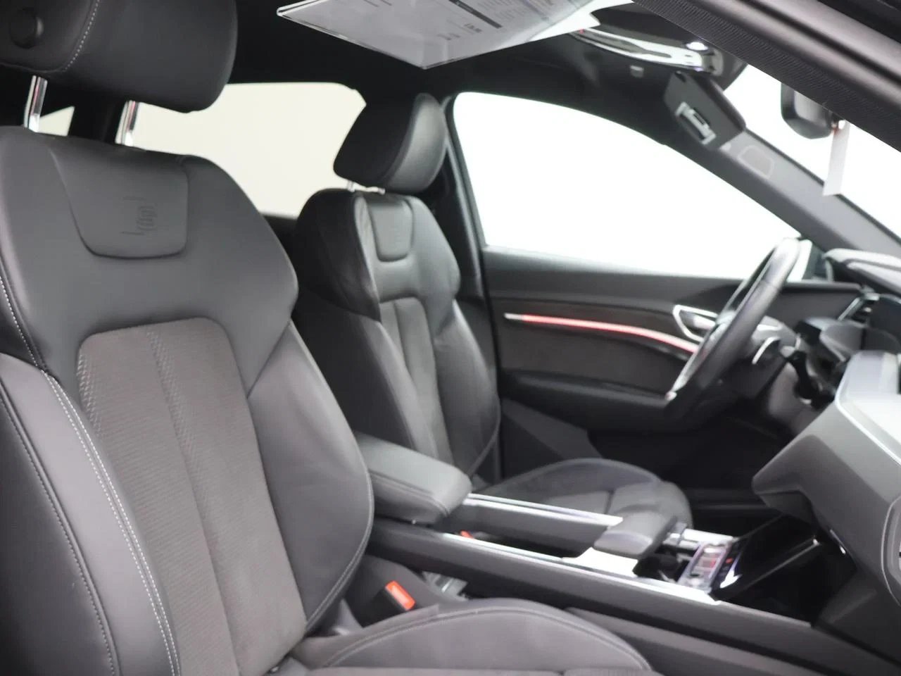 Audi-e-tron-image-10