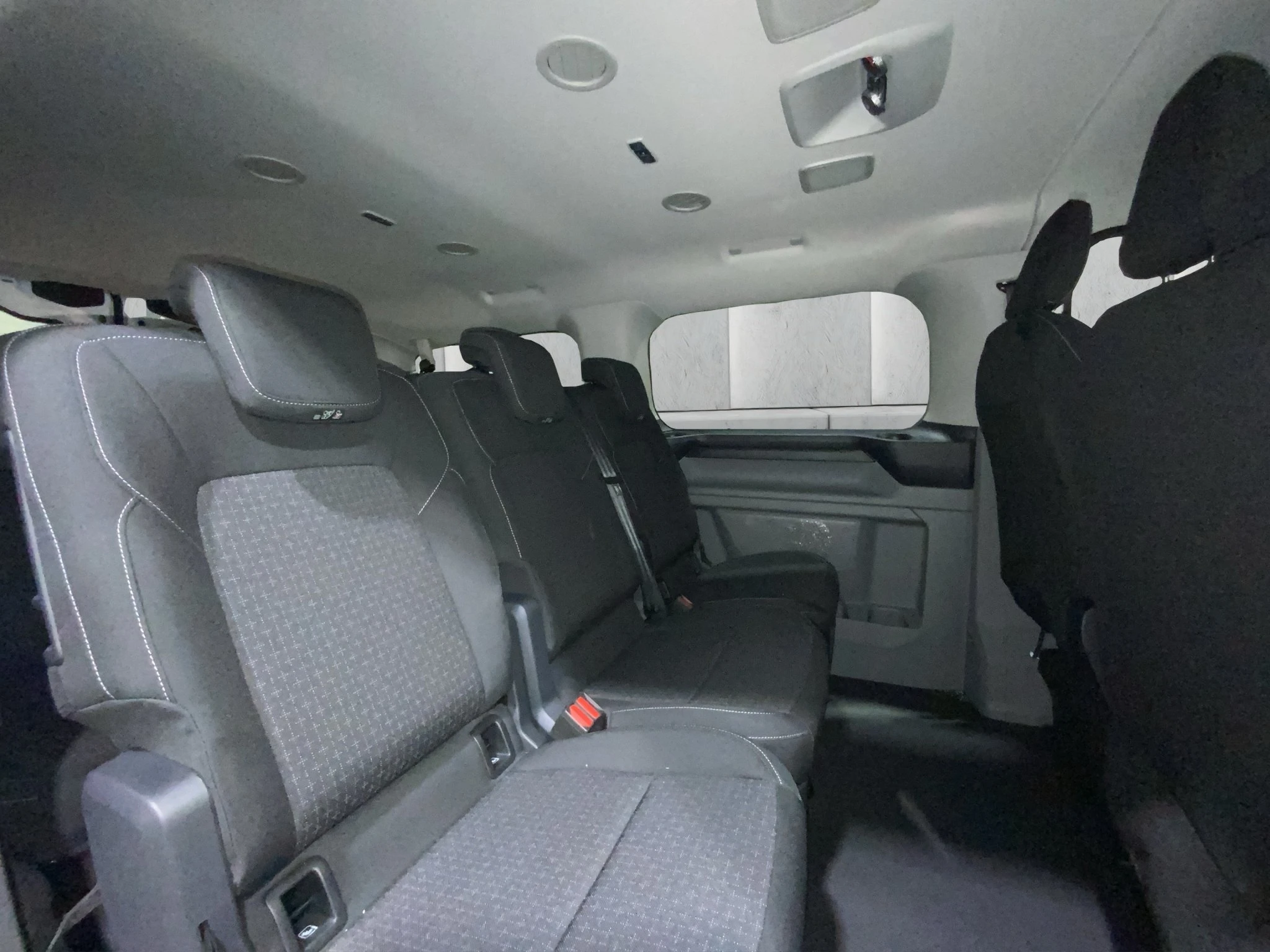 Ford-Transit Custom-image-10