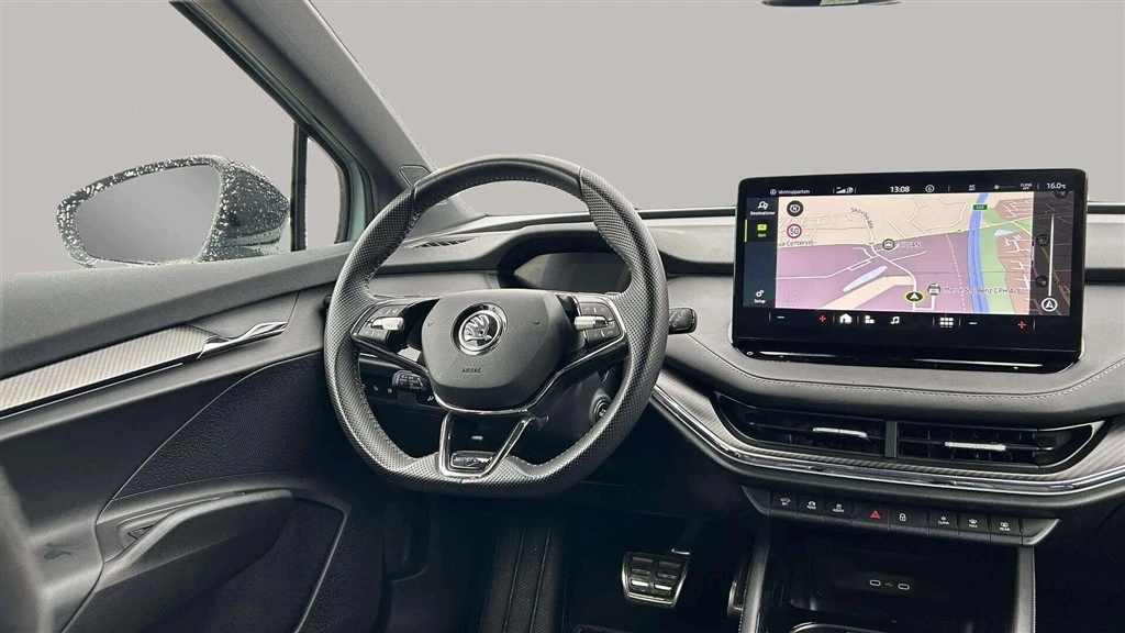 Škoda-Enyaq iV-image-12