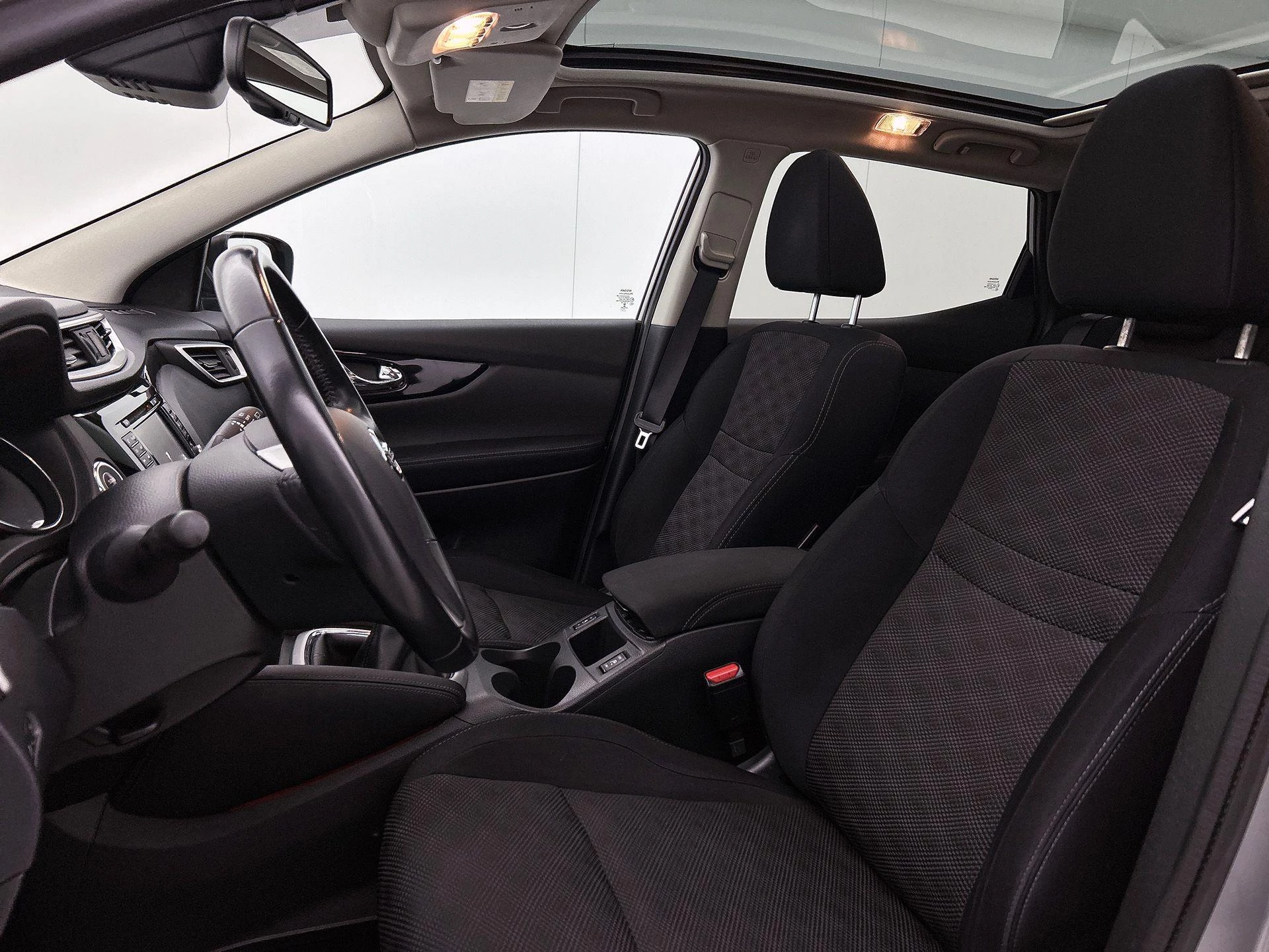 Nissan QASHQAI 1.6 Connect Edition
