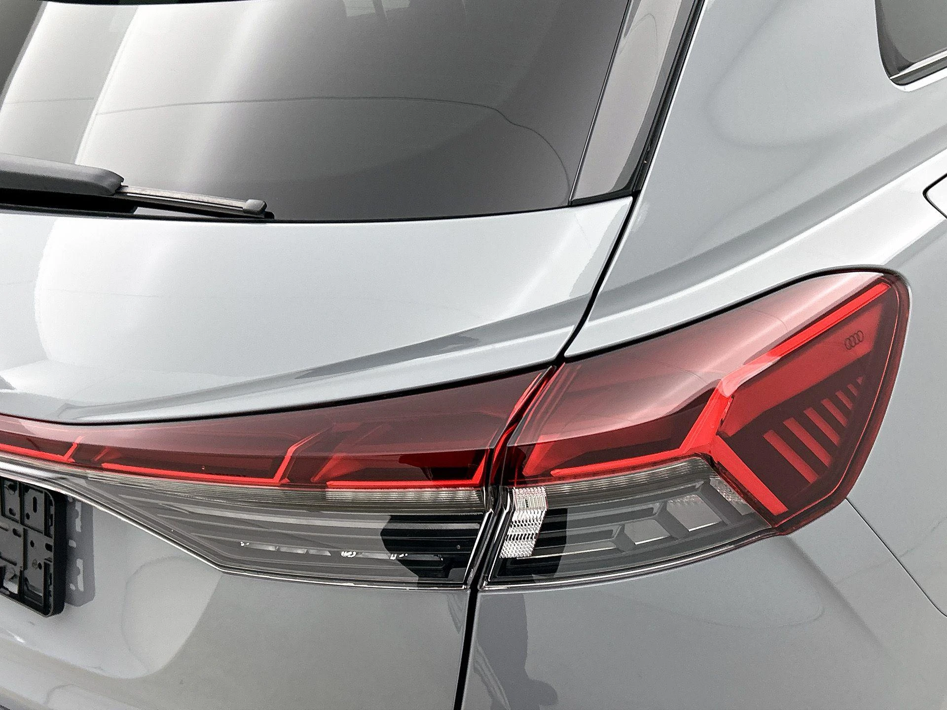 Audi-Q4 e-tron-image-21