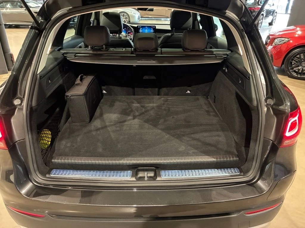 Mercedes-Benz-GLC 300 e-image-13