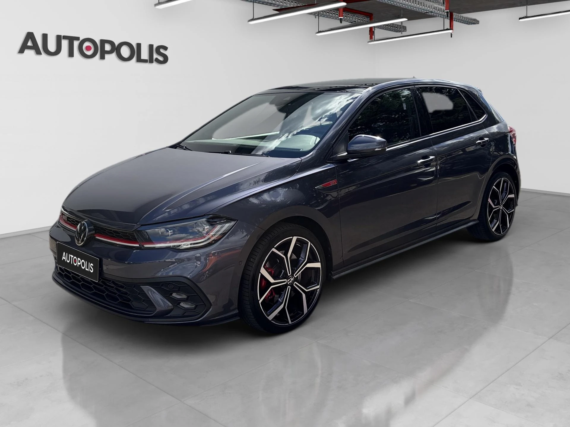Volkswagen-Polo-image-0