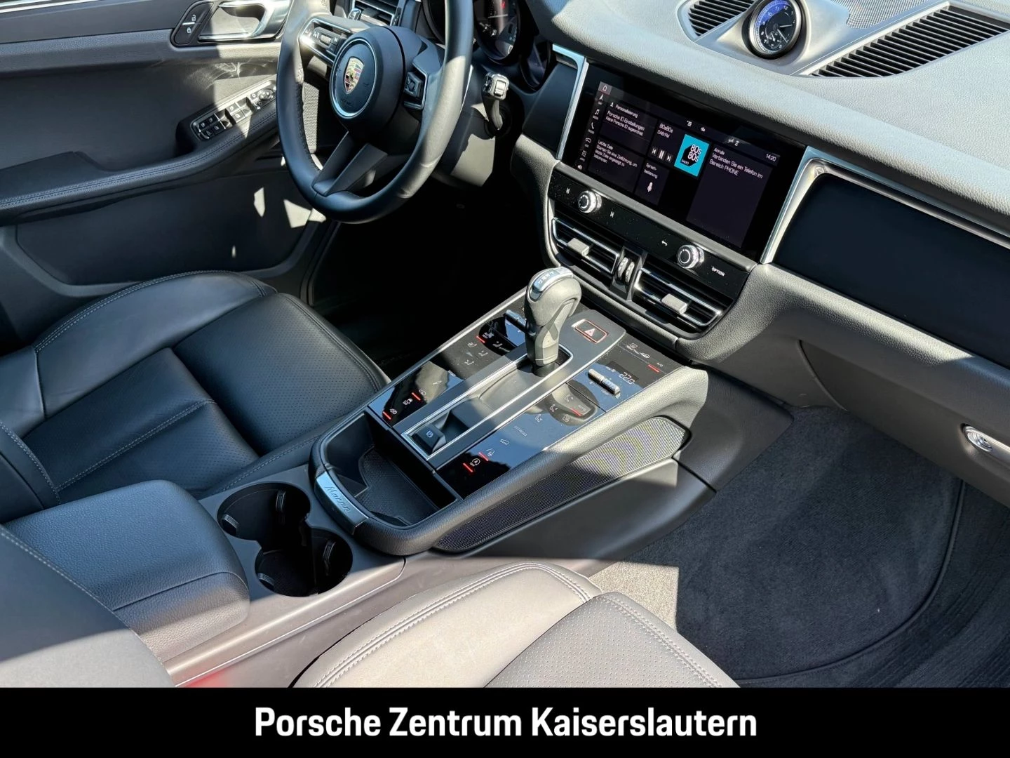 Porsche Macan Sportabgasanlage BOSE Luftfederung 20-Zoll -
