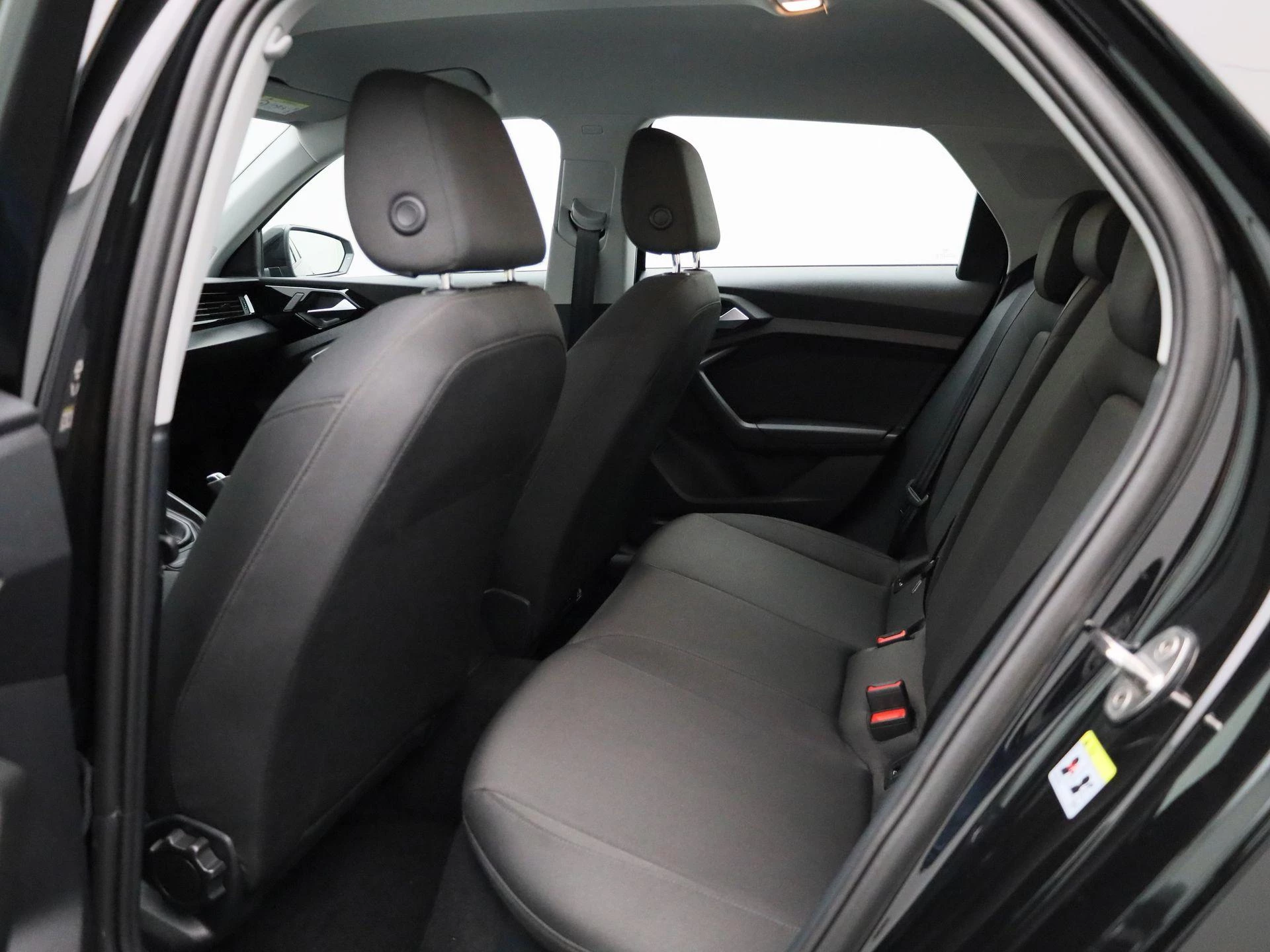 Audi-A1 Sportback-image-9