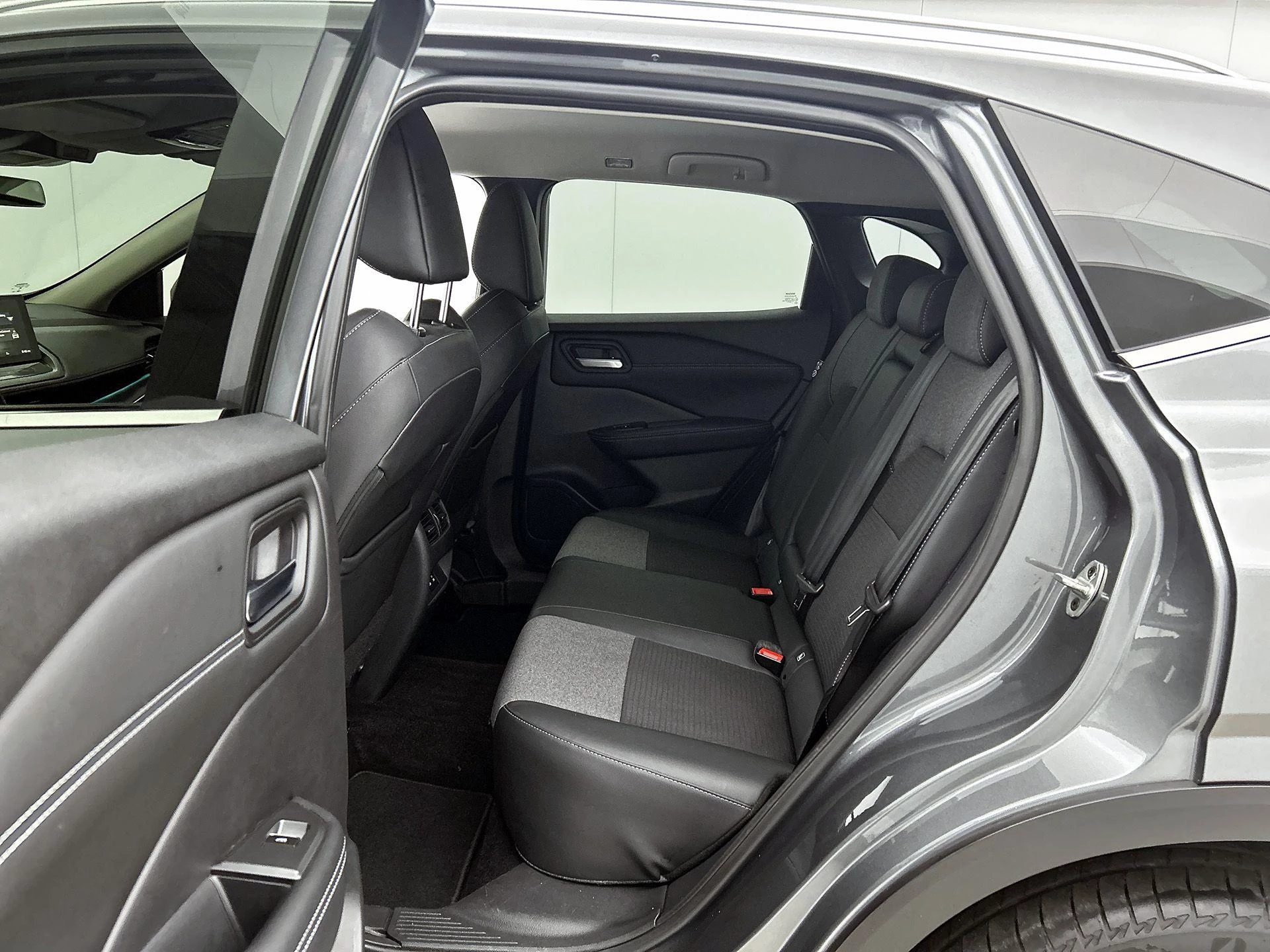 Nissan-QASHQAI-image-26