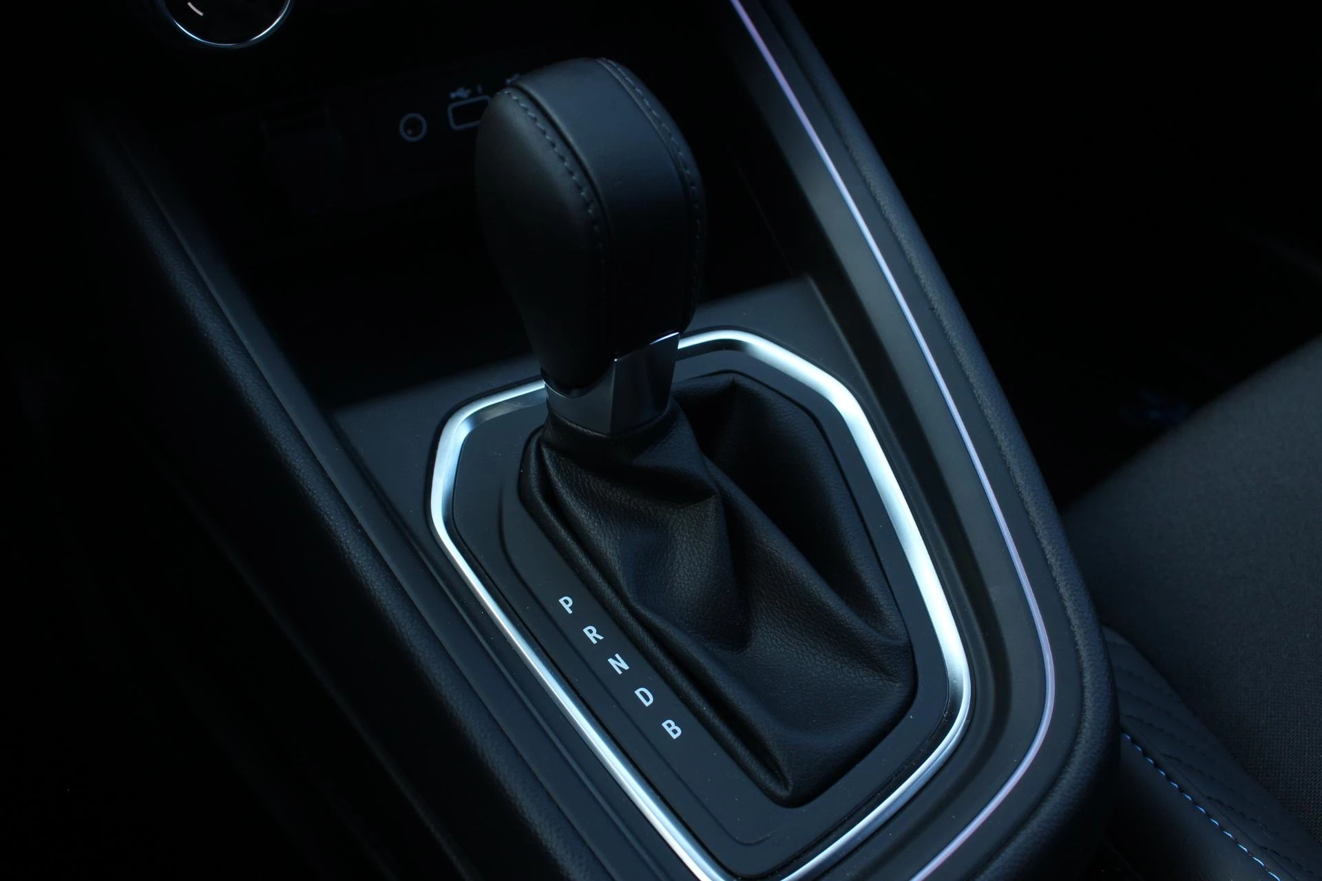 Renault-Clio-image-32