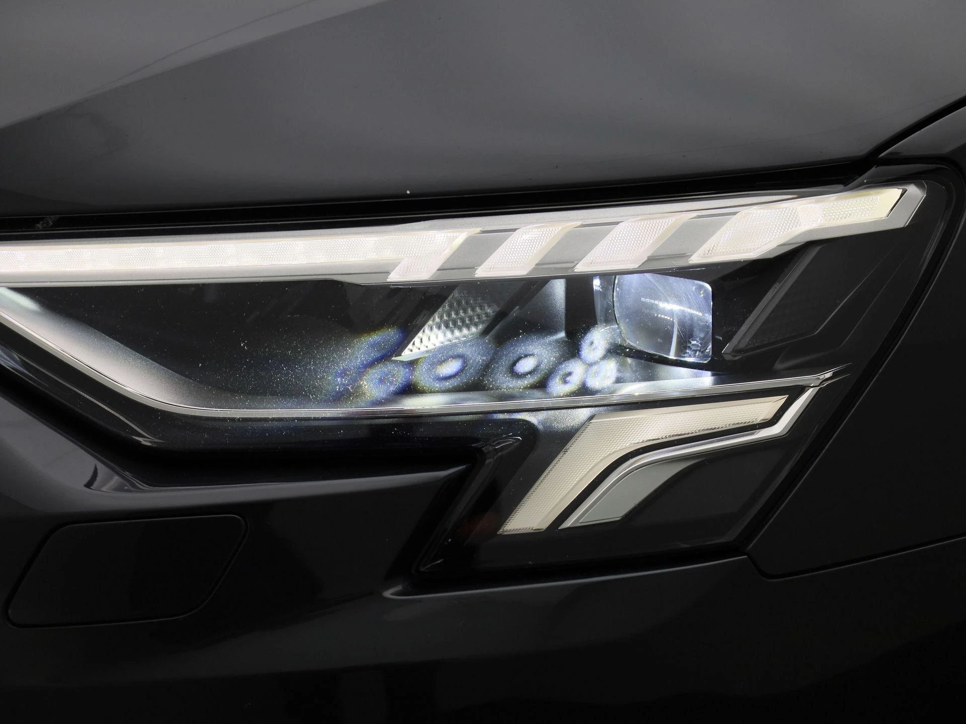 Audi A3 Limousine 30 TFSI Business edition