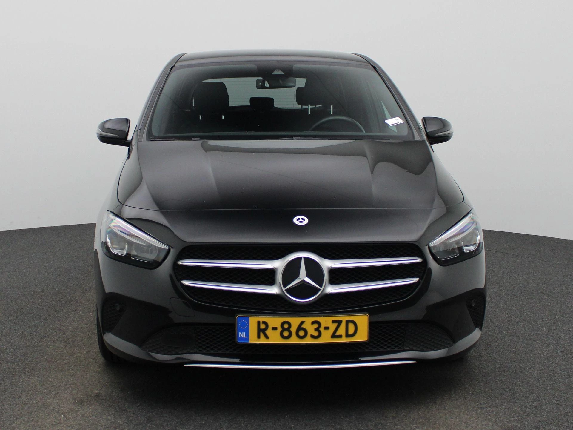 Mercedes-Benz-B-Klasse-image-2