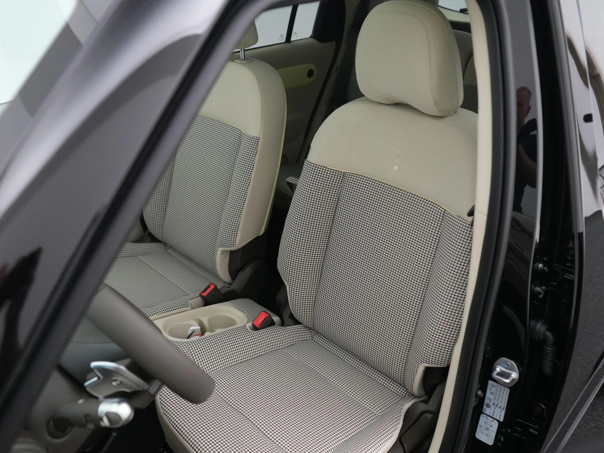 Hyundai-Inster-image-6