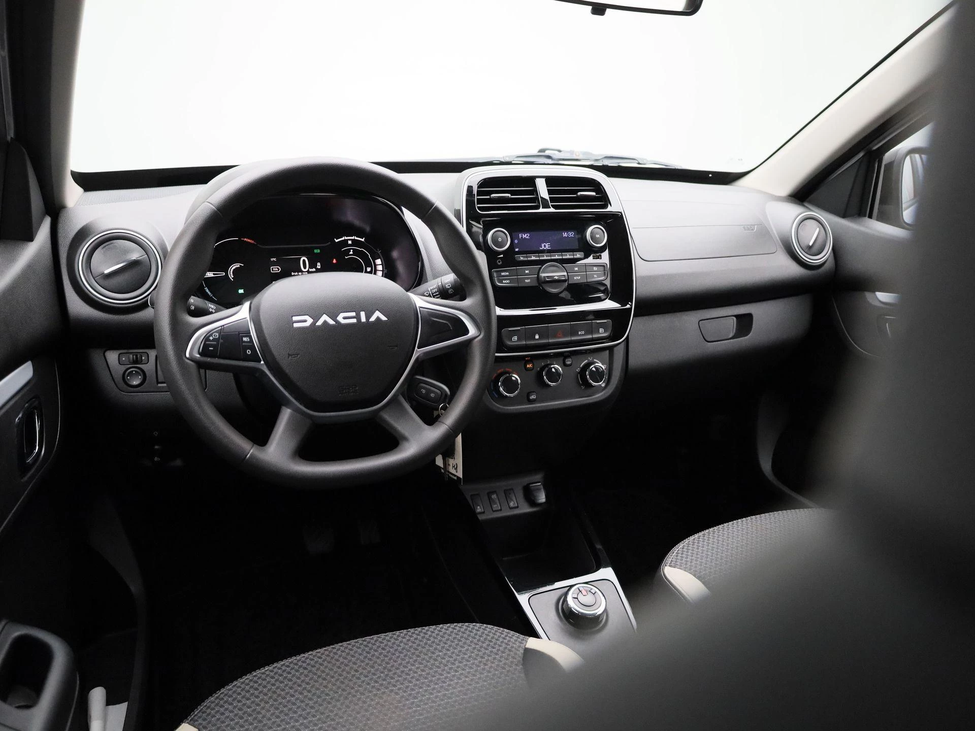 Dacia-Spring-image-6