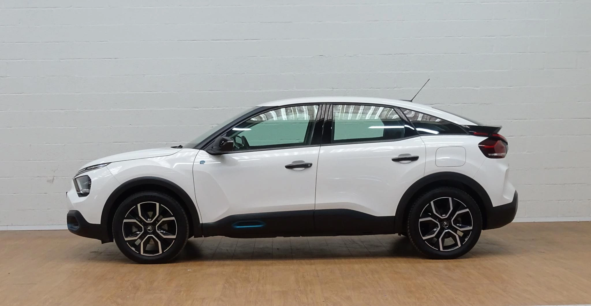 Citroën-ë-C4-image-6