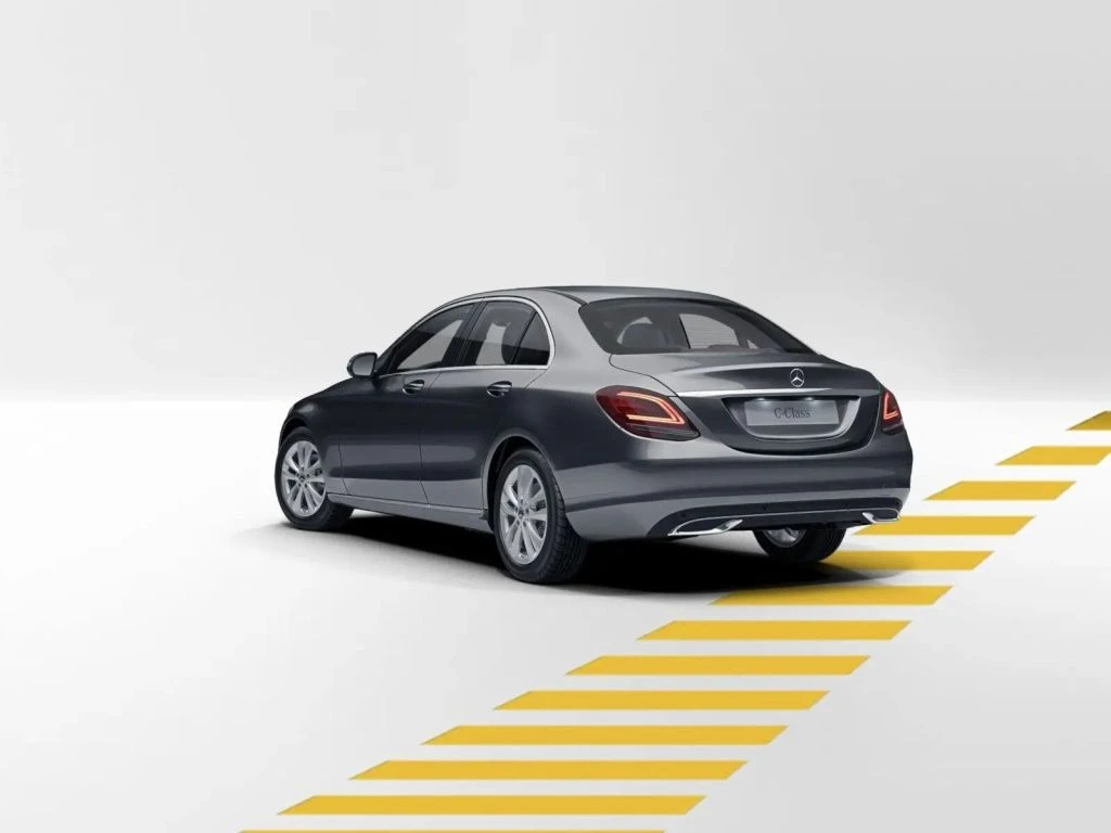 Mercedes-Benz-C-Klasse 180 CGI-image-3