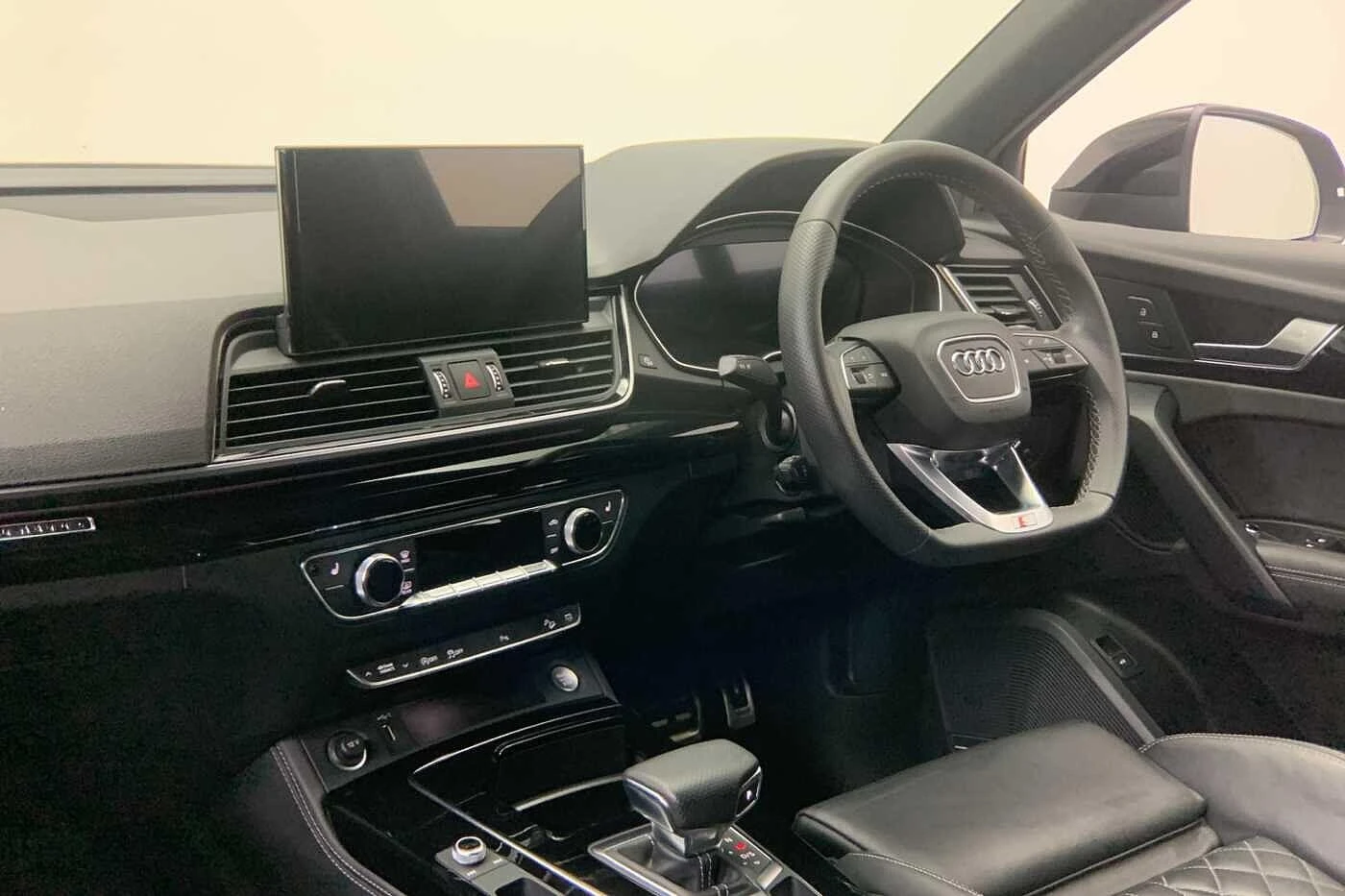 Audi-Q5-image-11