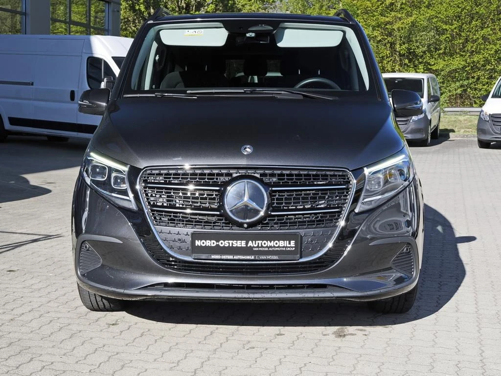 Mercedes-Benz-V-Klasse 220-image-3