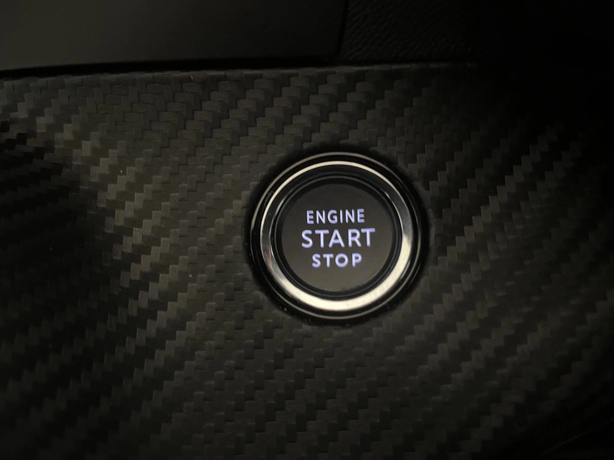 Peugeot-2008-image-12