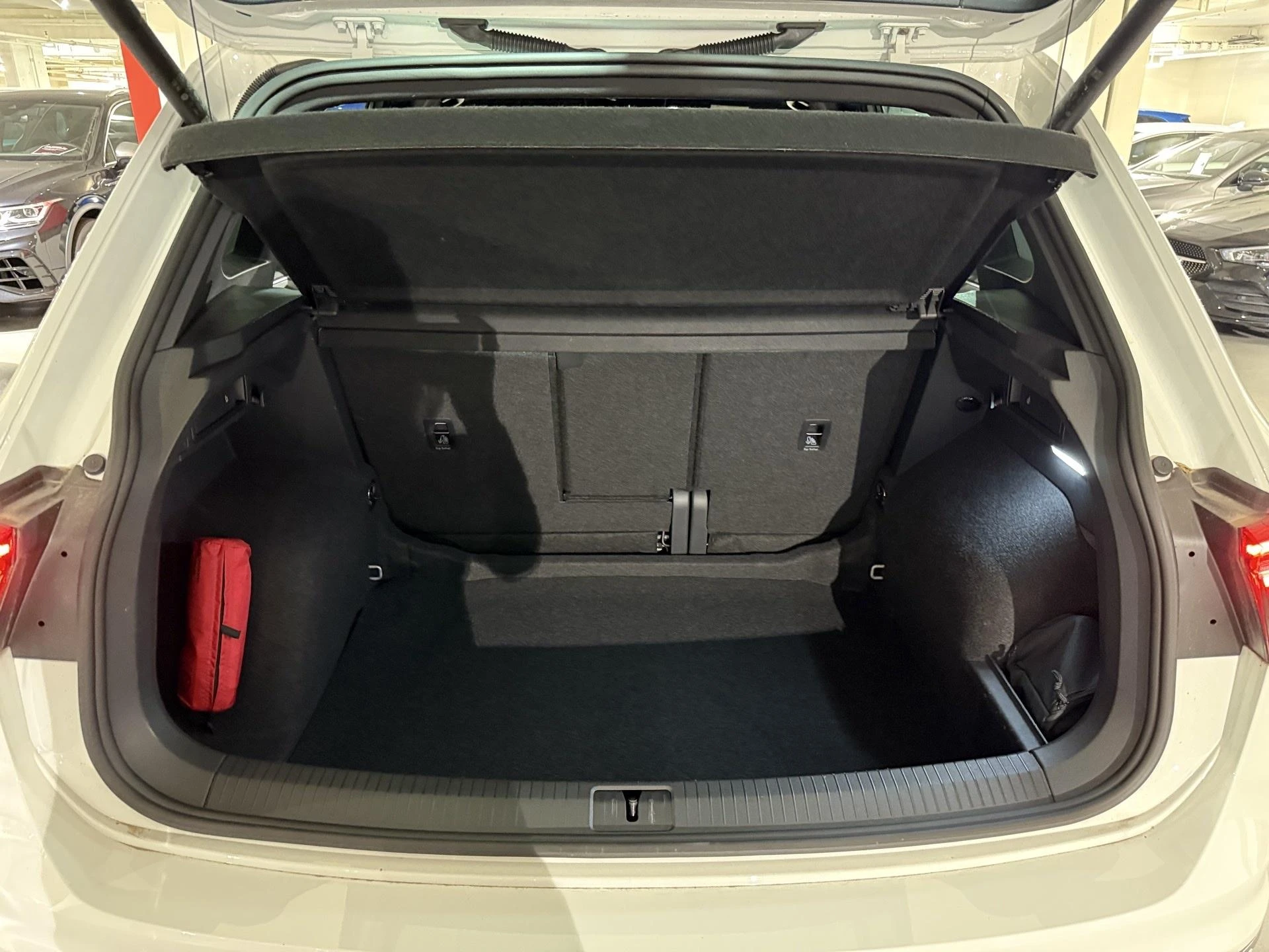 Volkswagen-Tiguan-image-11