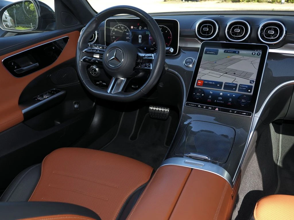 Mercedes-Benz-C-Klasse 220-image-9