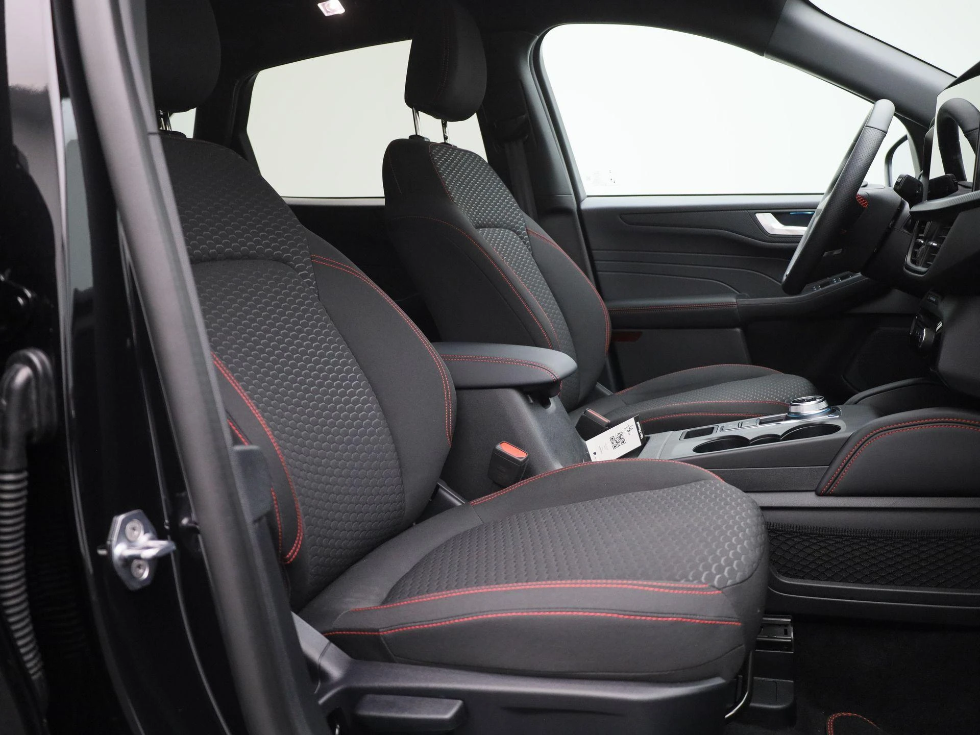Ford-Kuga-image-30