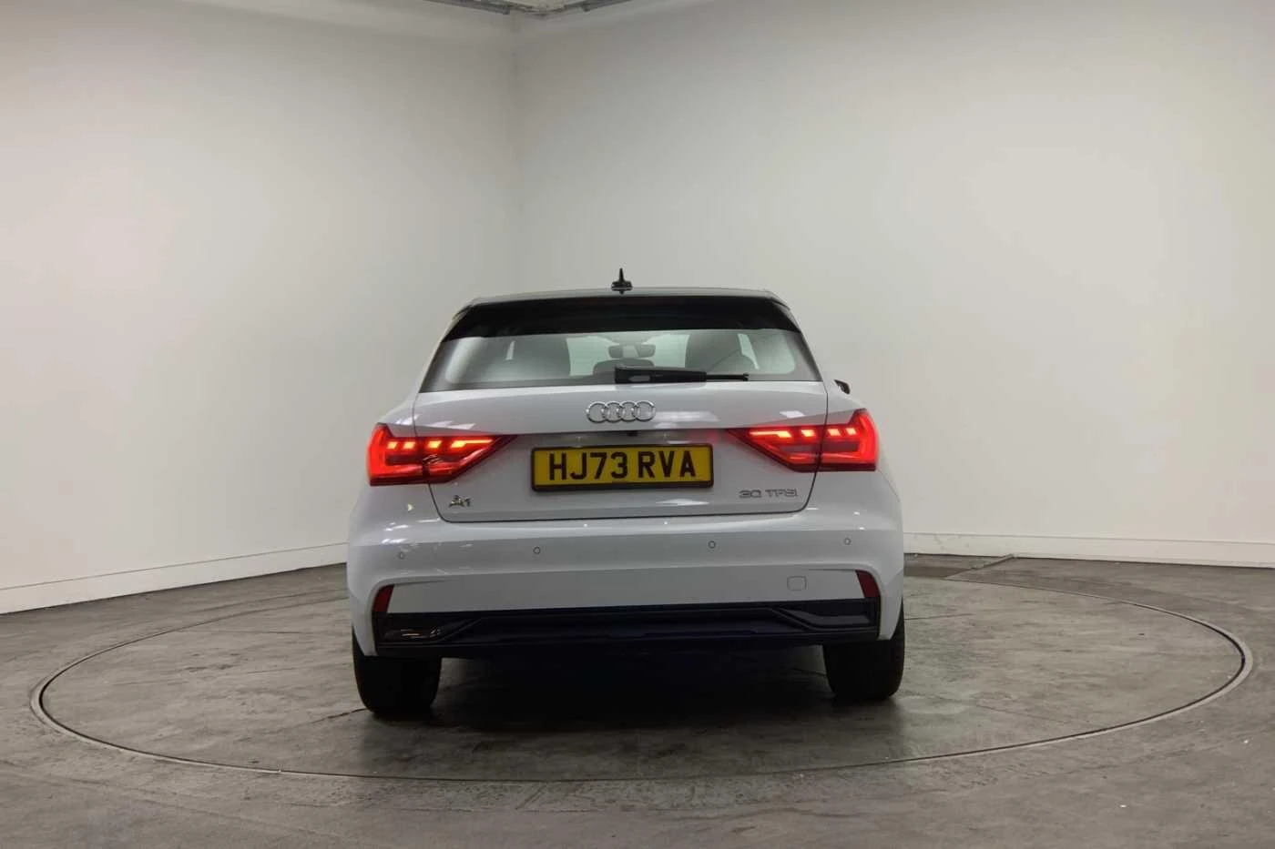 Audi-A1 Sportback-image-33