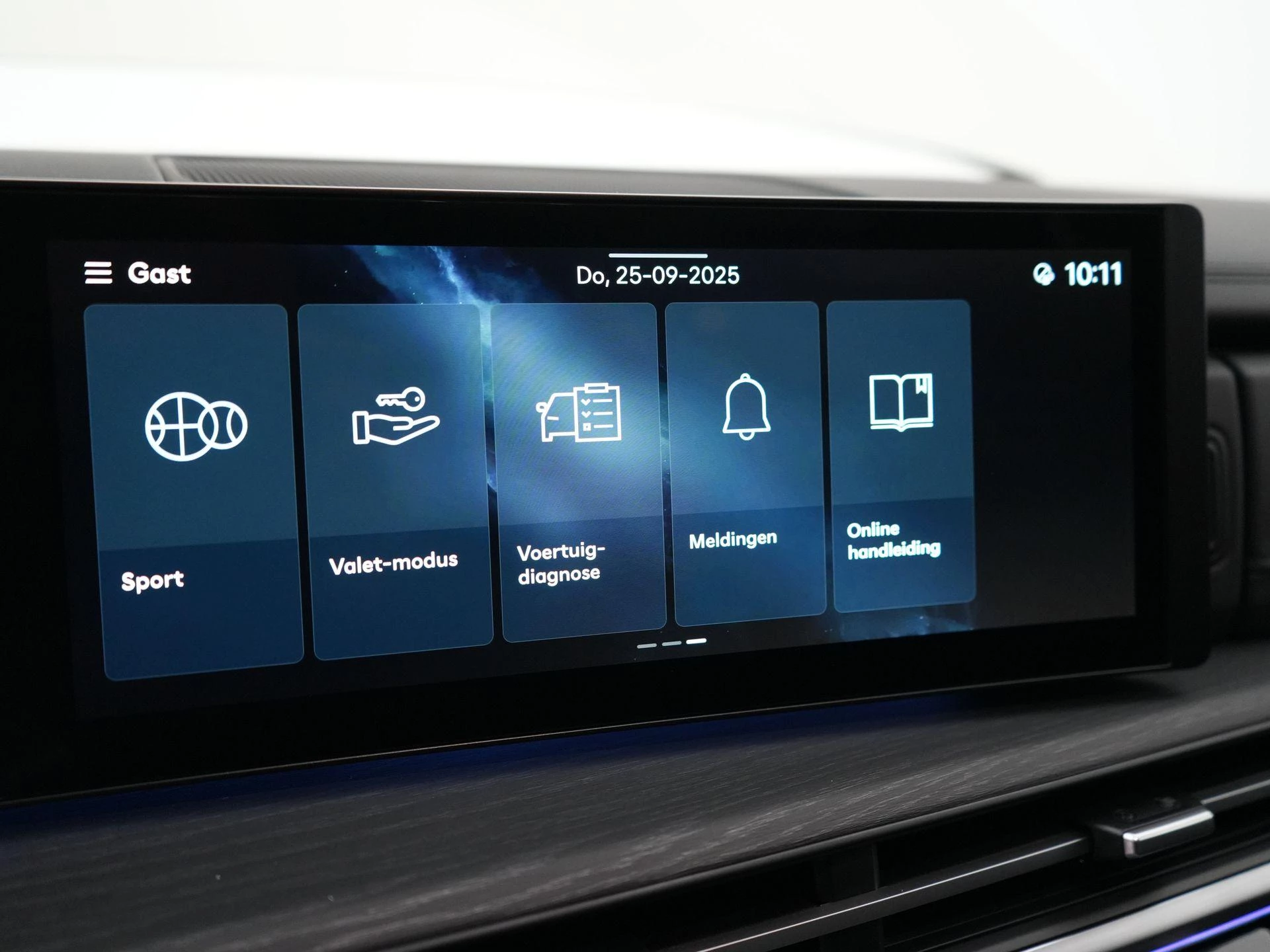 Hyundai-Santa Fe-image-22