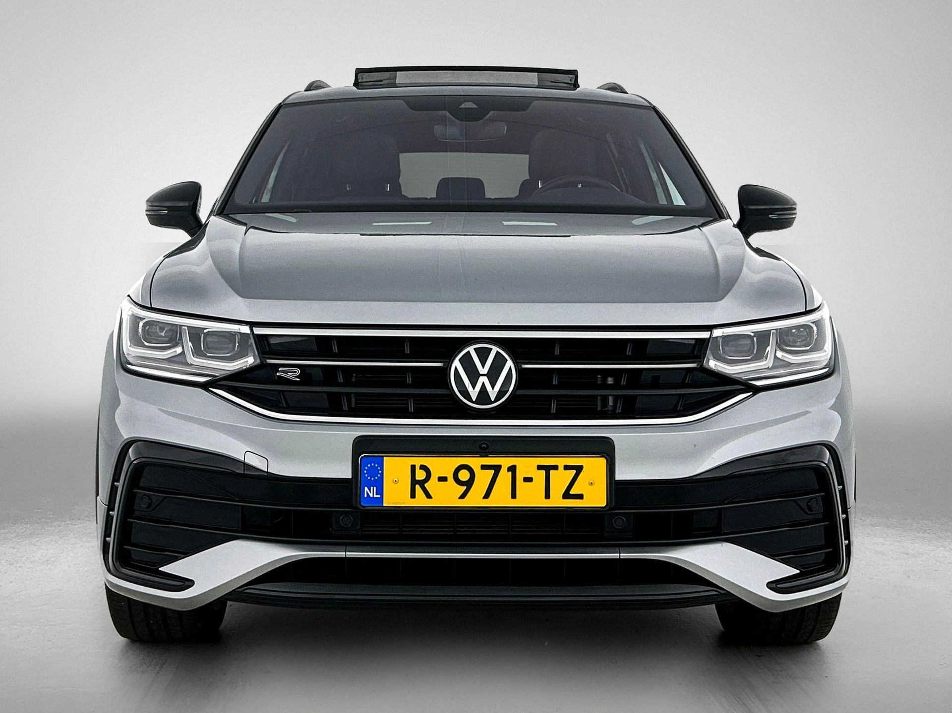 Volkswagen-Tiguan Allspace-image-4