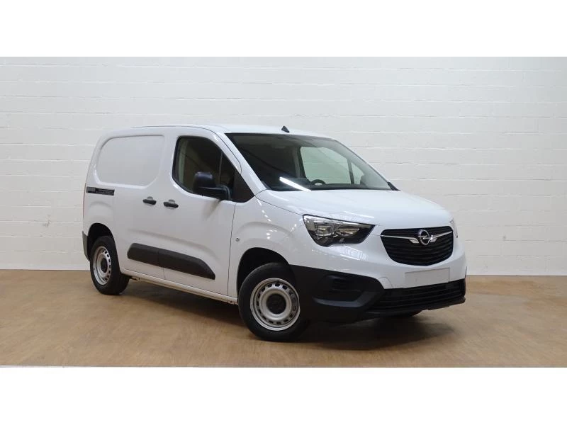 Opel-Combo-image-1