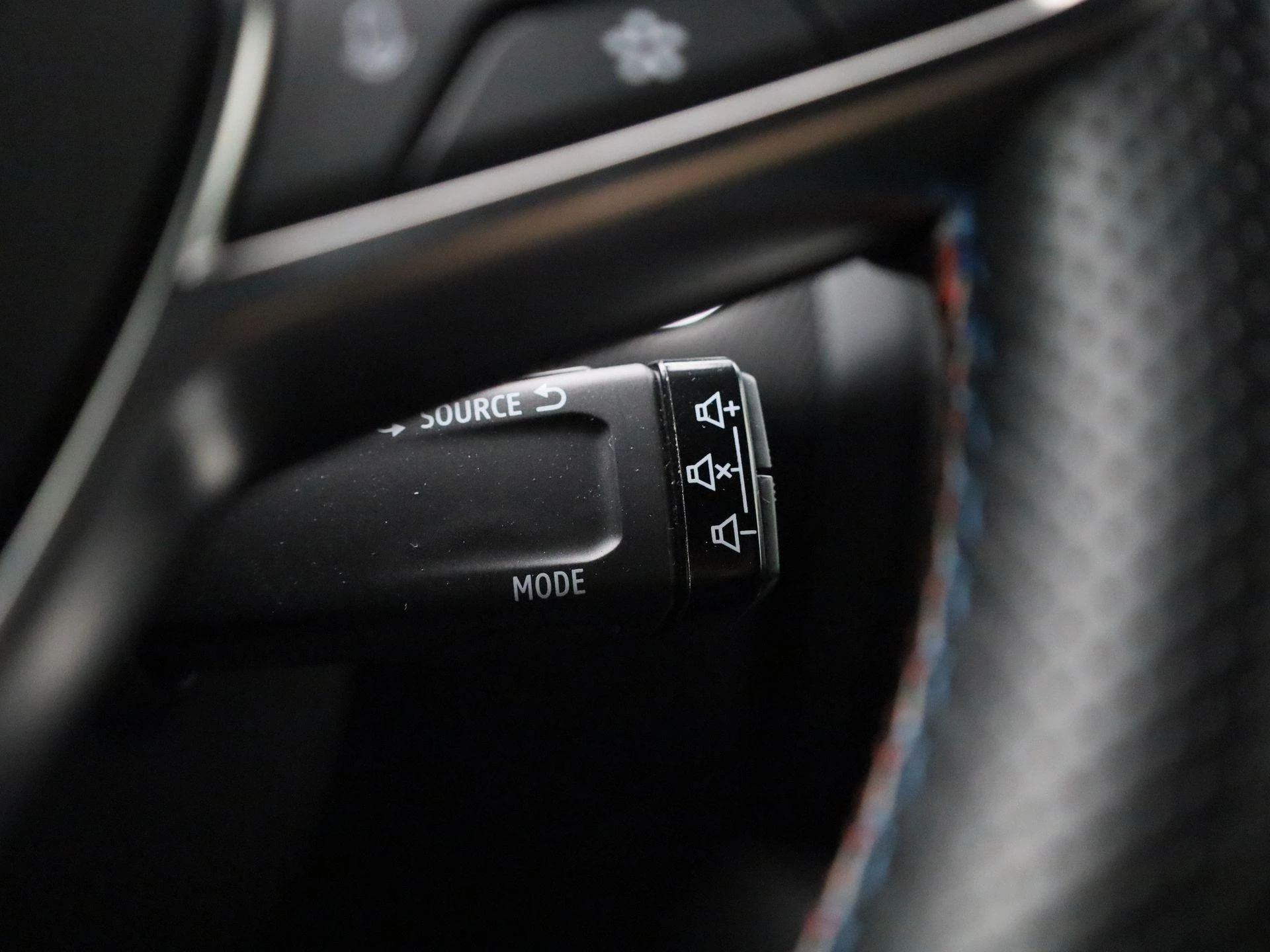 Renault-Captur-image-20