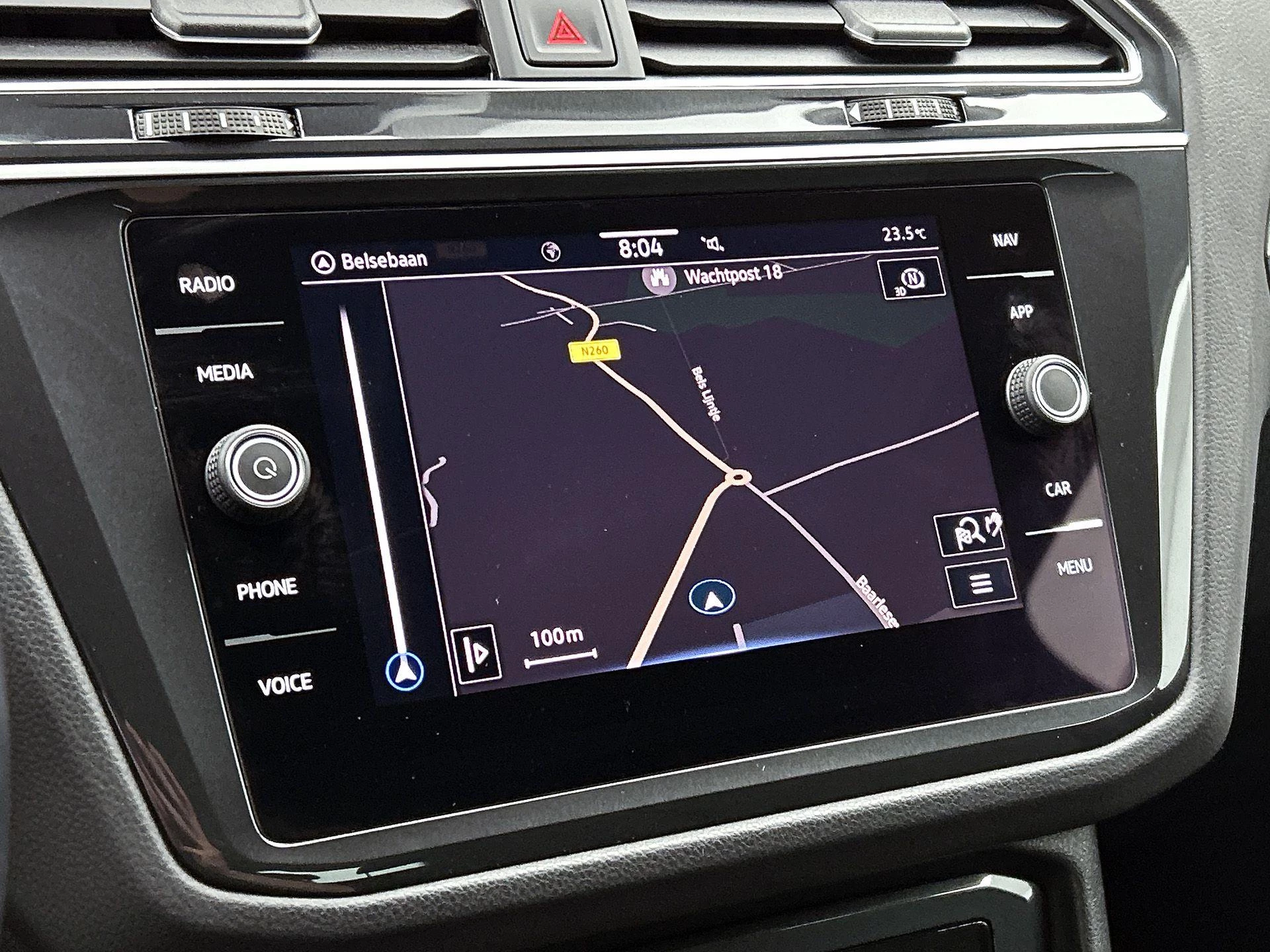Volkswagen-Tiguan-image-28