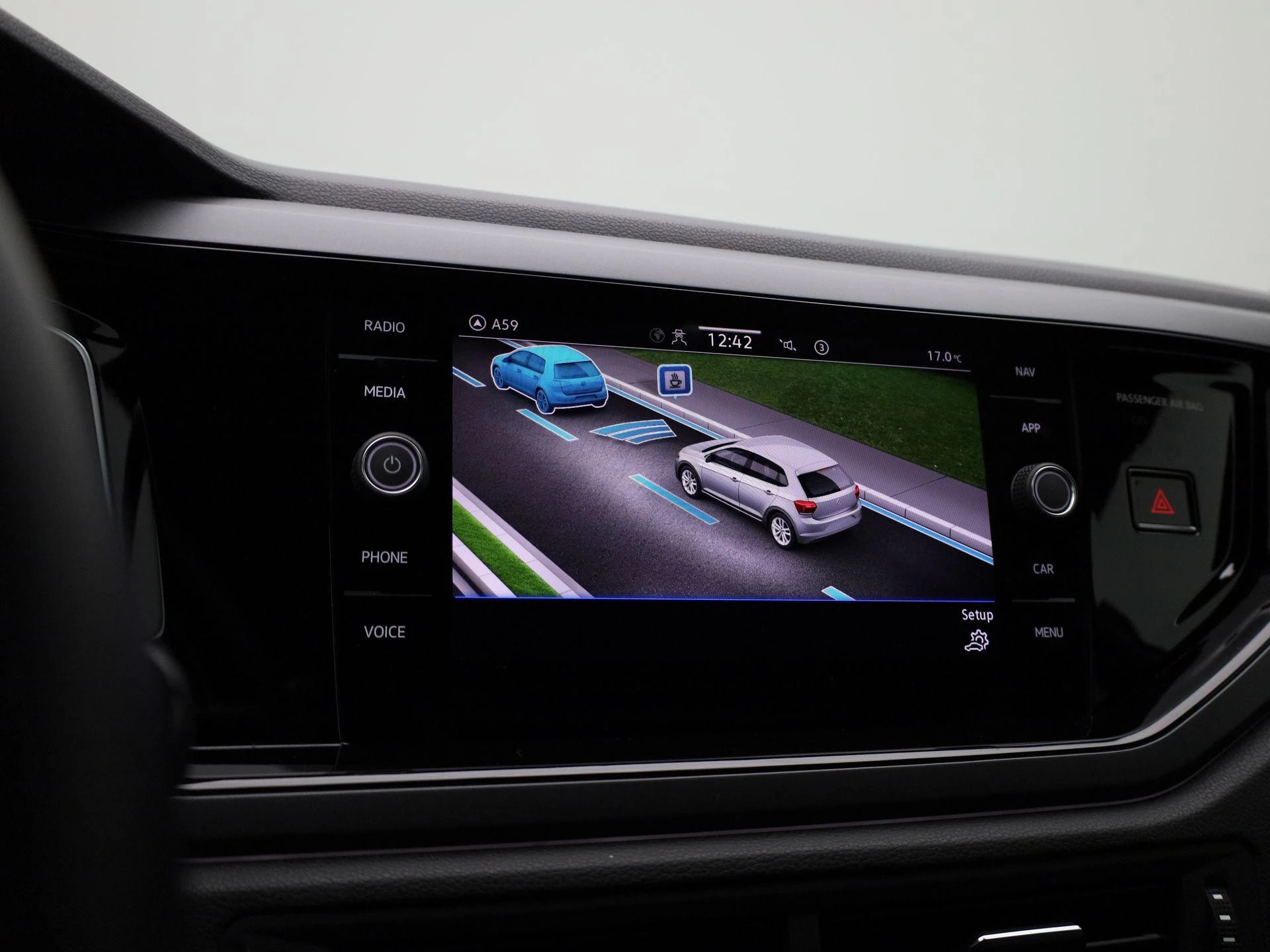 Volkswagen-Polo-image-27