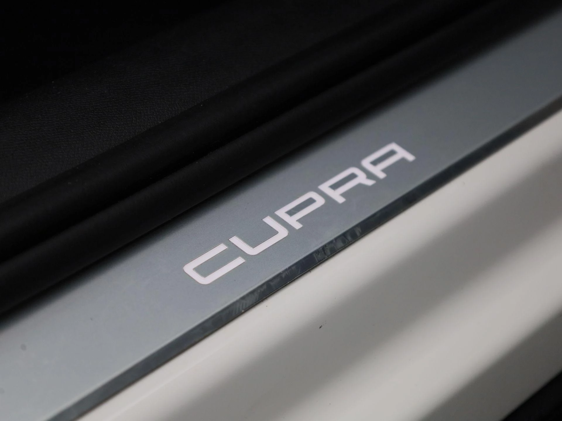 CUPRA Formentor 1.4 TSI e-Hybrid Essential