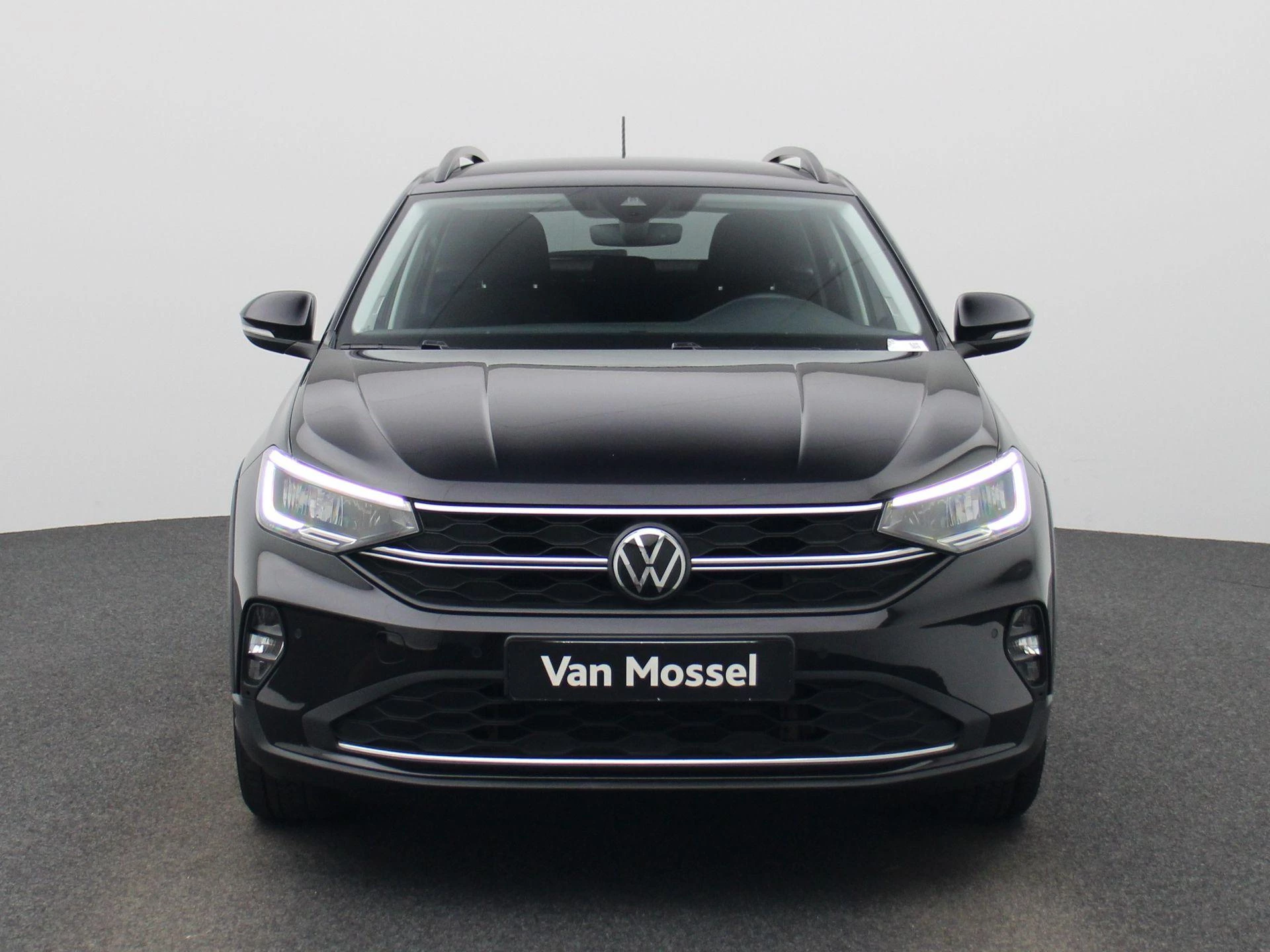 Volkswagen-Taigo-image-2