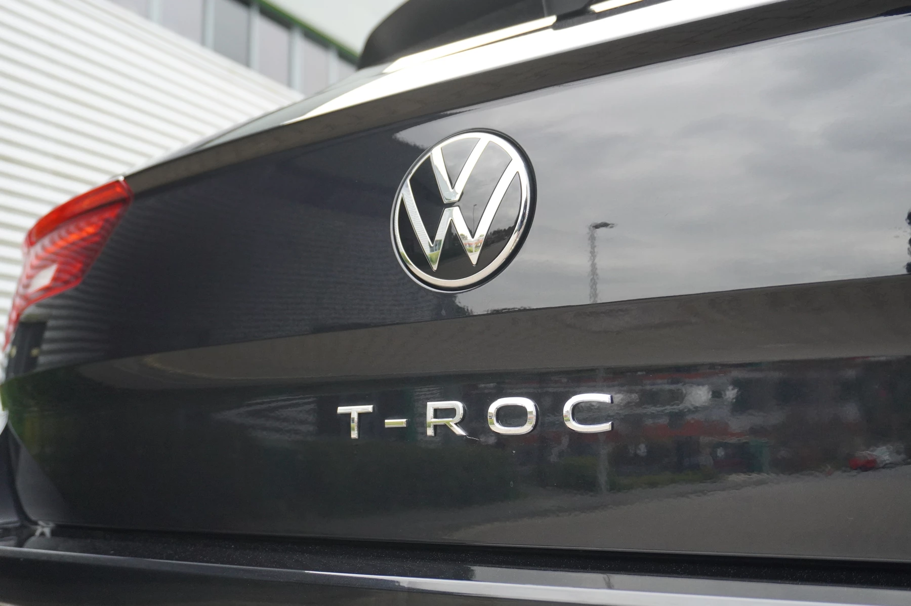 Volkswagen-T-Roc-image-42