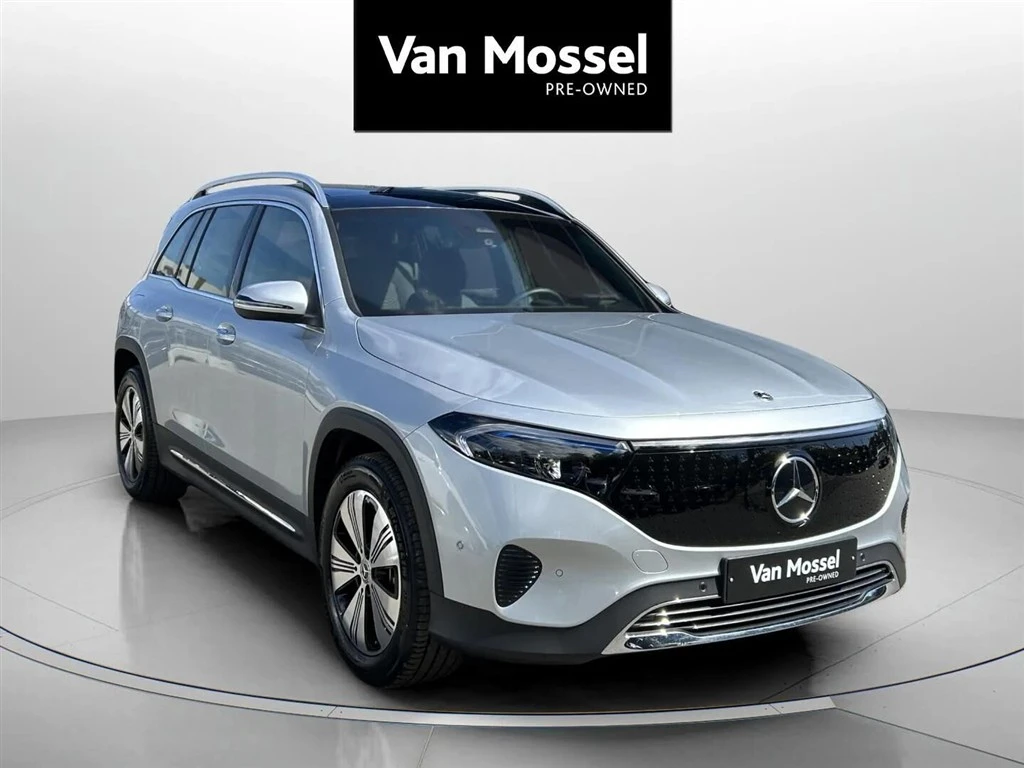 Mercedes-Benz-EQB-image-2