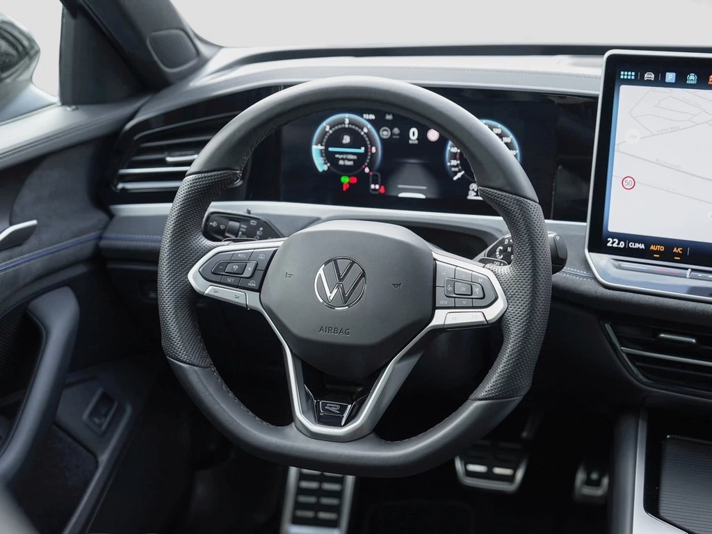 Volkswagen Passat Variant 2.0 TDI DSG 4Motion R-Line /AHK