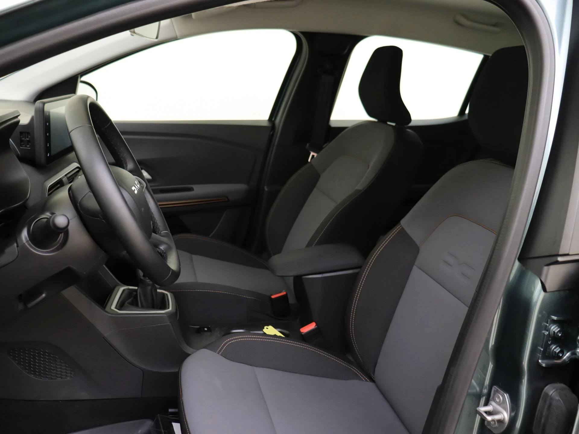 Dacia-Sandero Stepway-image-14