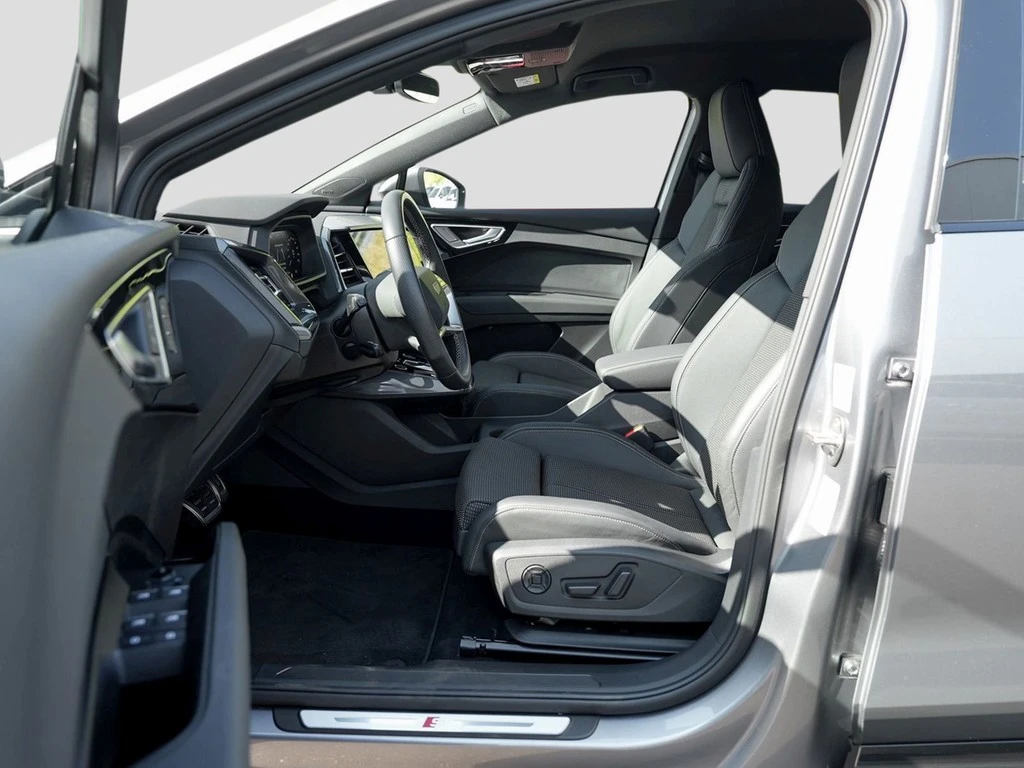 Audi Q4 Sportback e-tron 35 advanced S line Navi LED