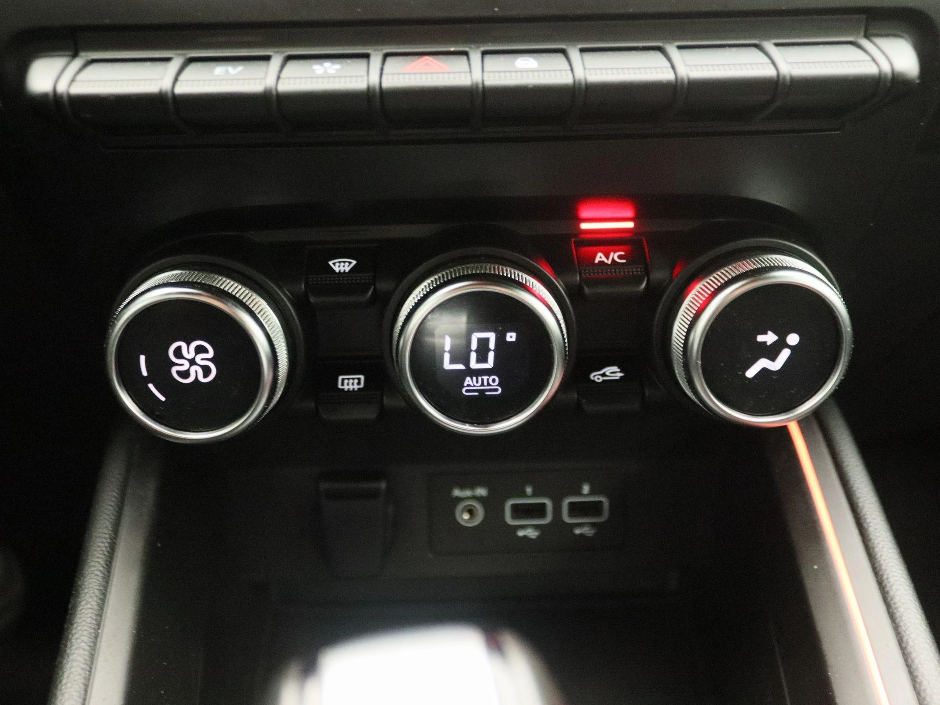 Renault-Clio-image-9