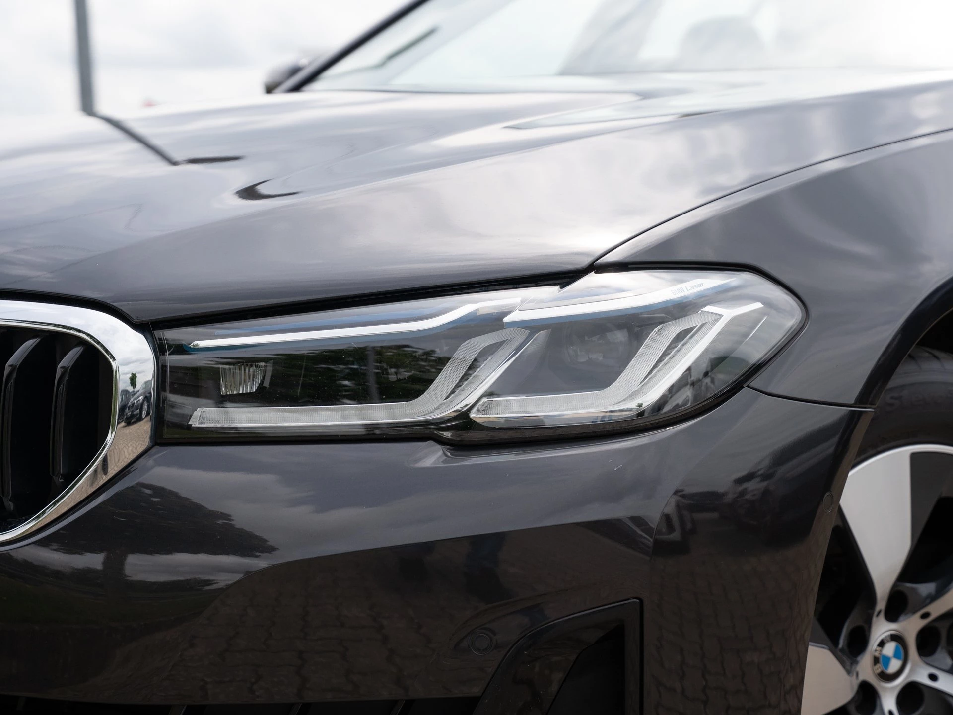 BMW 5er Reihe 520d touring.Laser AHK HUD