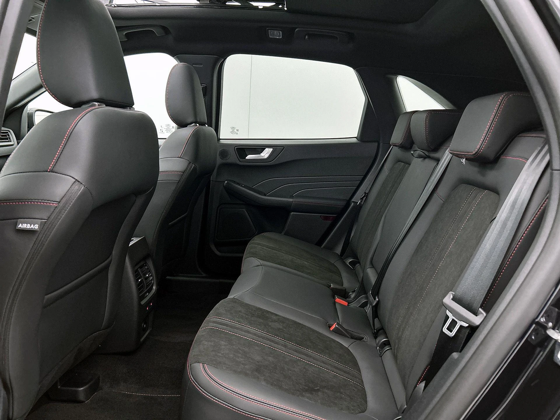 Ford-Kuga-image-26