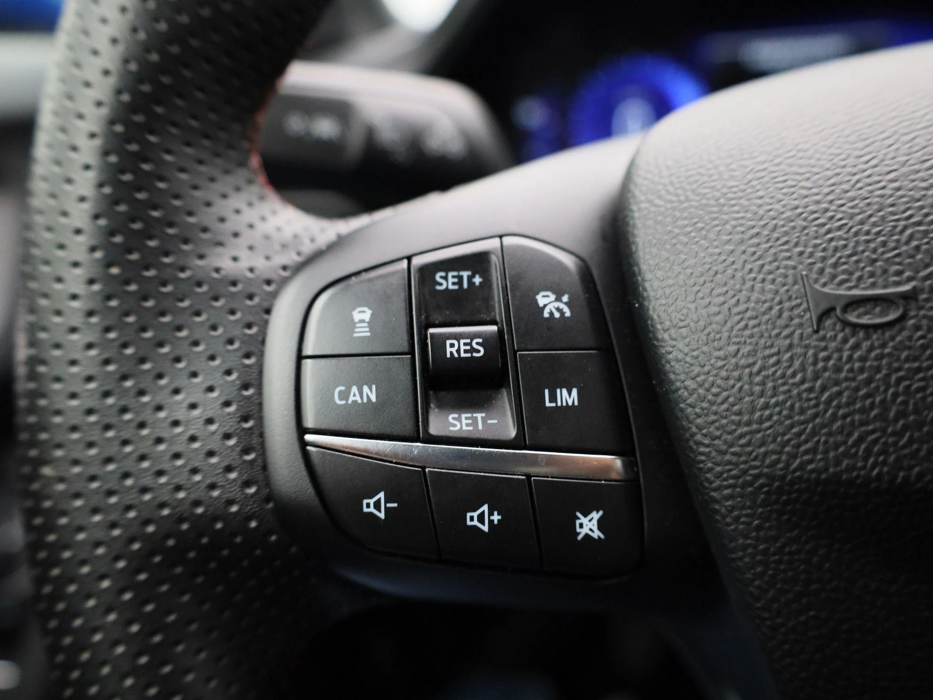 Ford-Puma-image-17