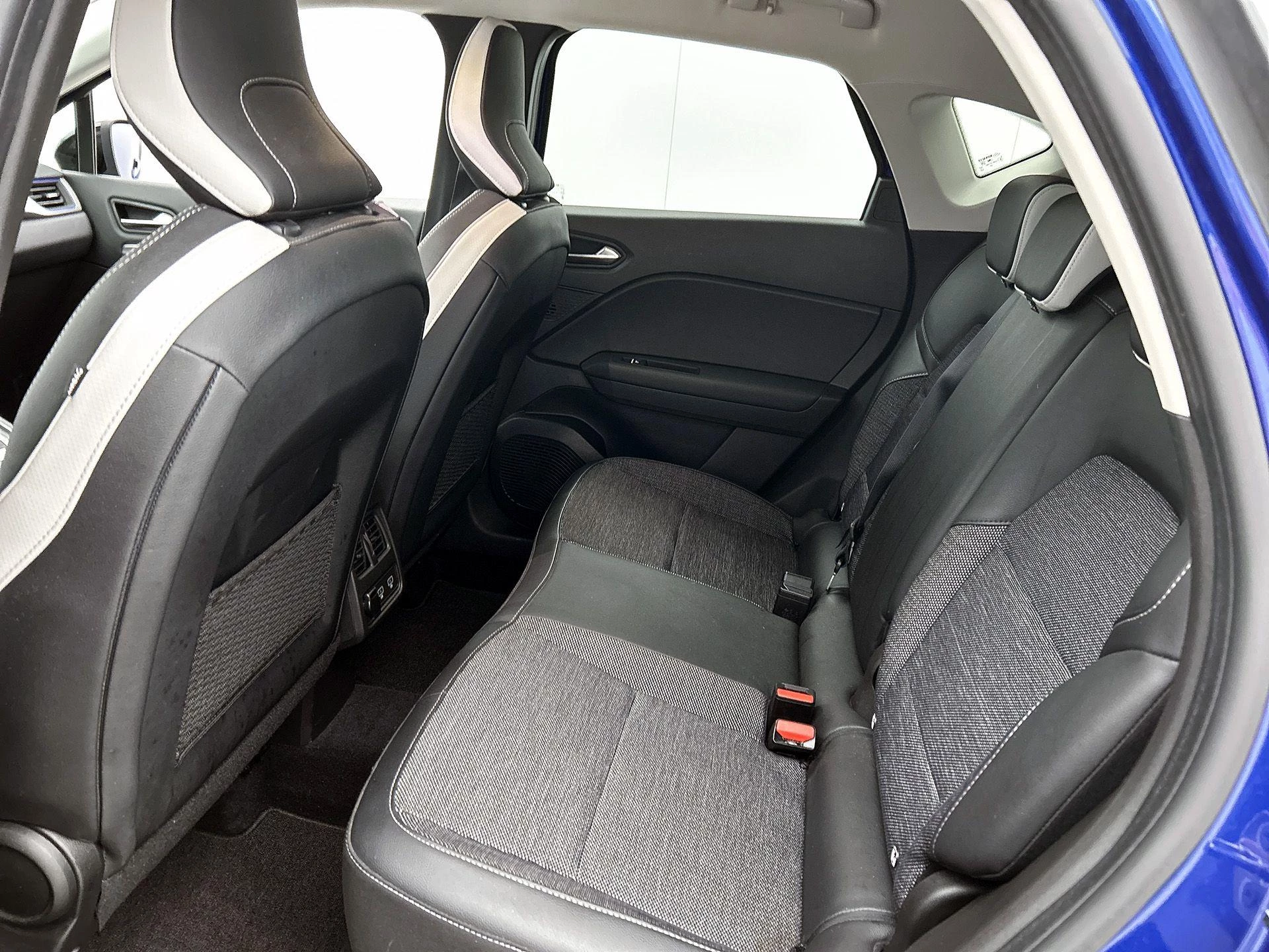 Renault-Captur-image-25