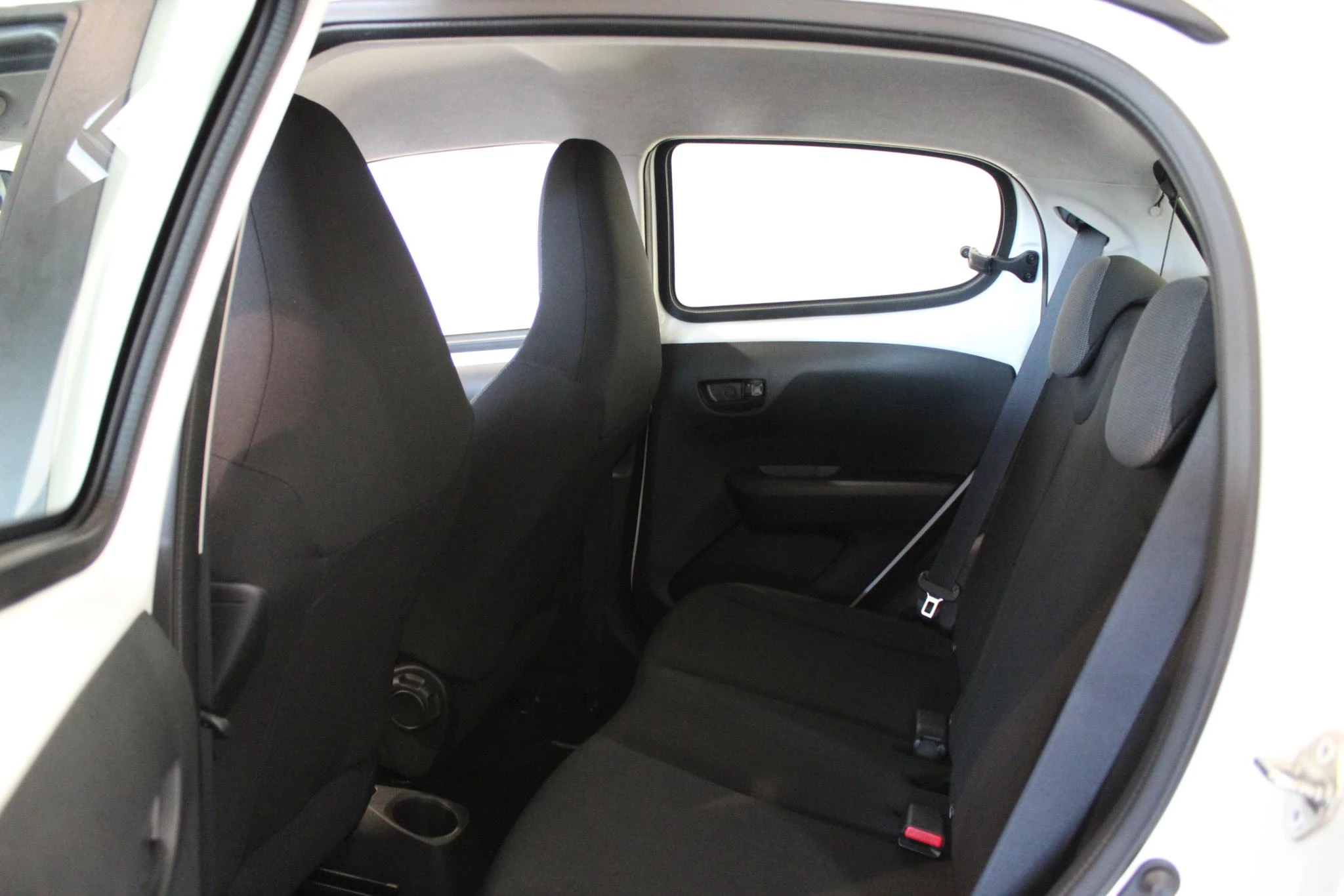 Peugeot-108-image-12