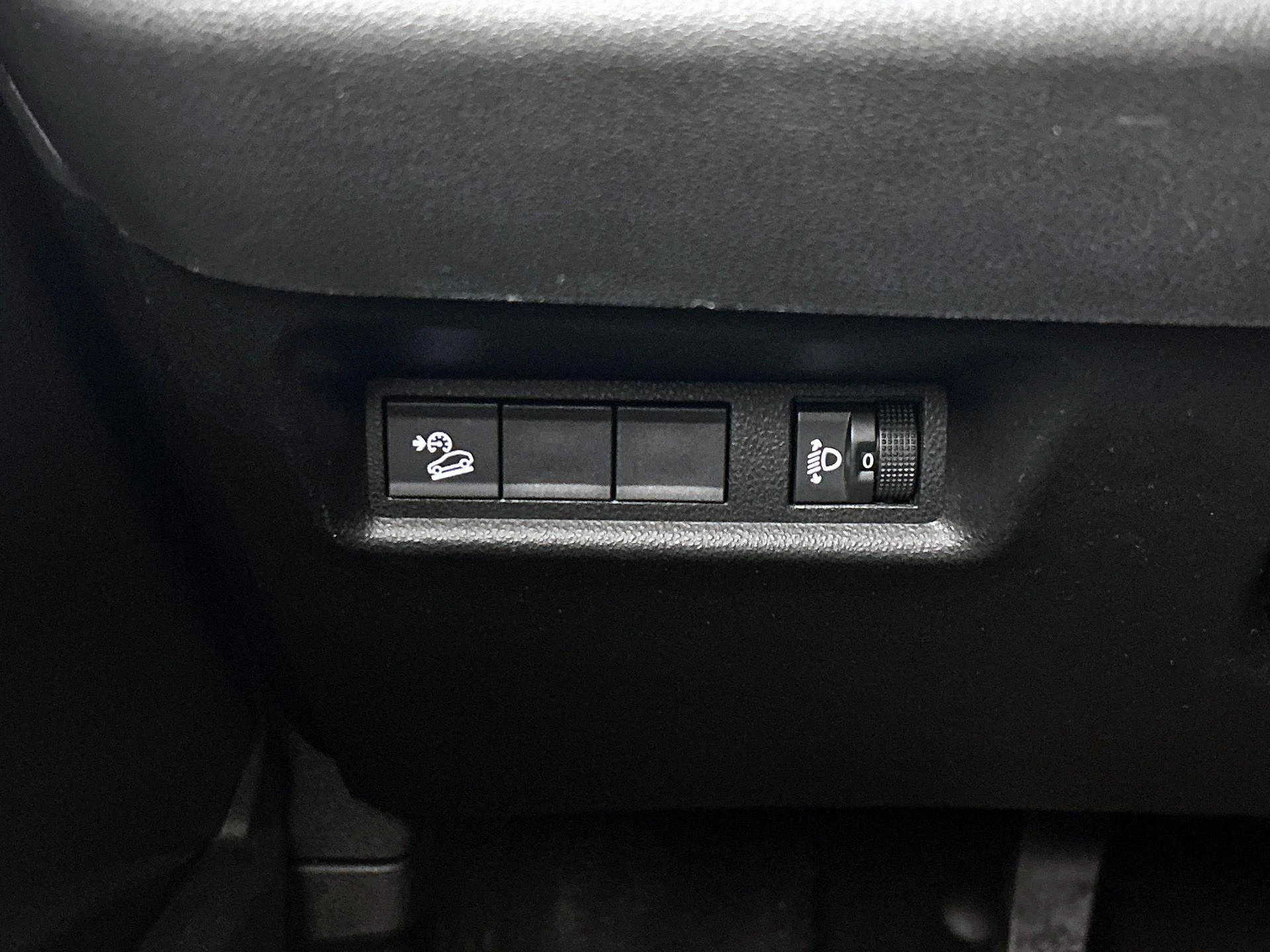 Jeep-Avenger-image-25